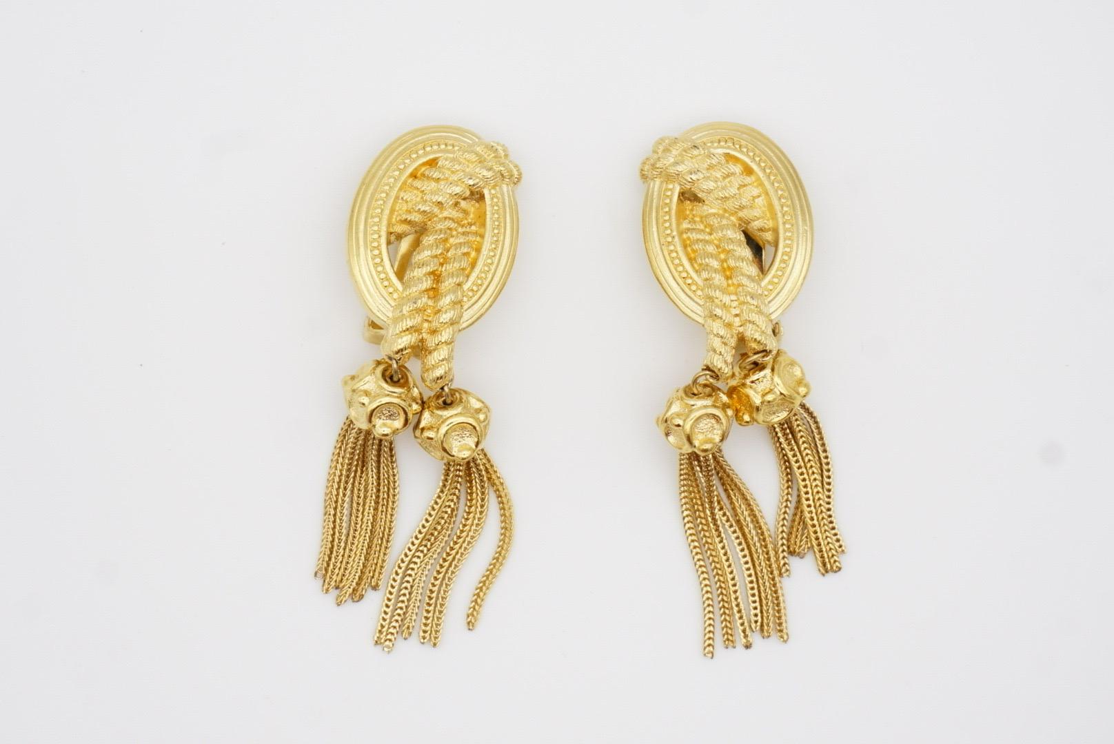 Christian Dior 1980er Jahre Vintage Medaillon Double Tassel Rope Lange Tropfenohrringe mit Medaillon im Angebot 5