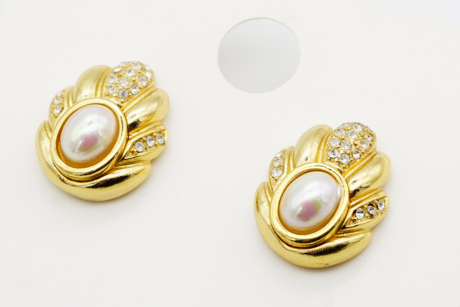 Christian Dior 1980s Vintage Oval White Pearl Crystals Flower Pierced Earrings For Sale 3