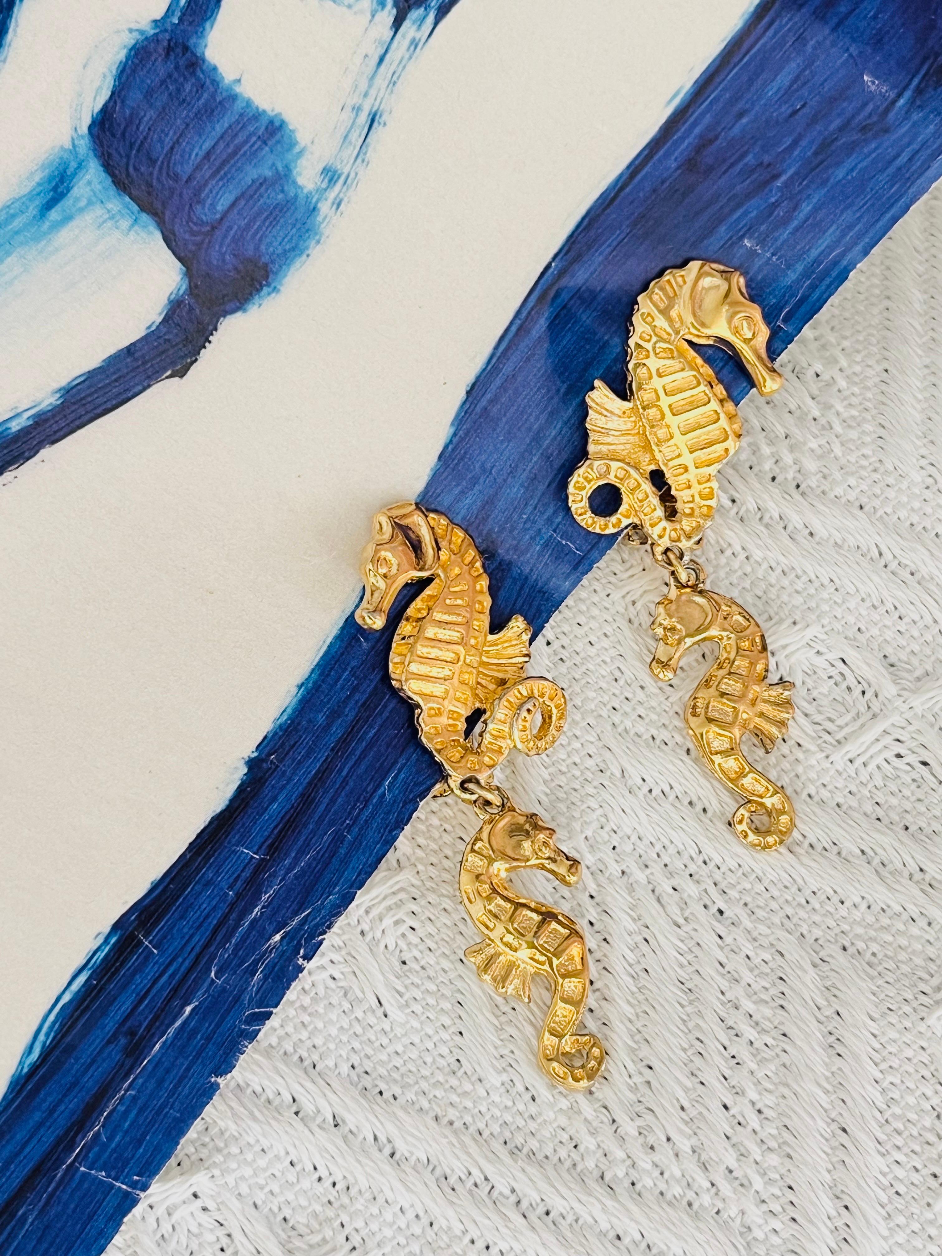 Art Deco Christian Dior 1980s Vintage Relief Double Seahorse Long Dangle Clip Earrings For Sale