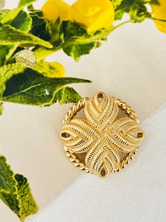 Christian Dior 1980s Vintage Round Openwork Cross Twist Knot Bow Gold Brooch