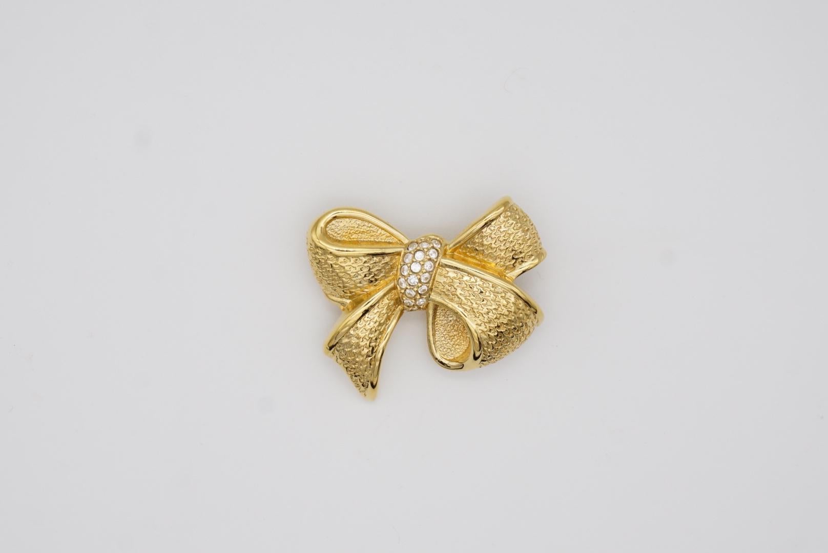 Christian Dior 1980s Vintage Textured Knot Bow Ribbon Crystals Gold Brooch New 4