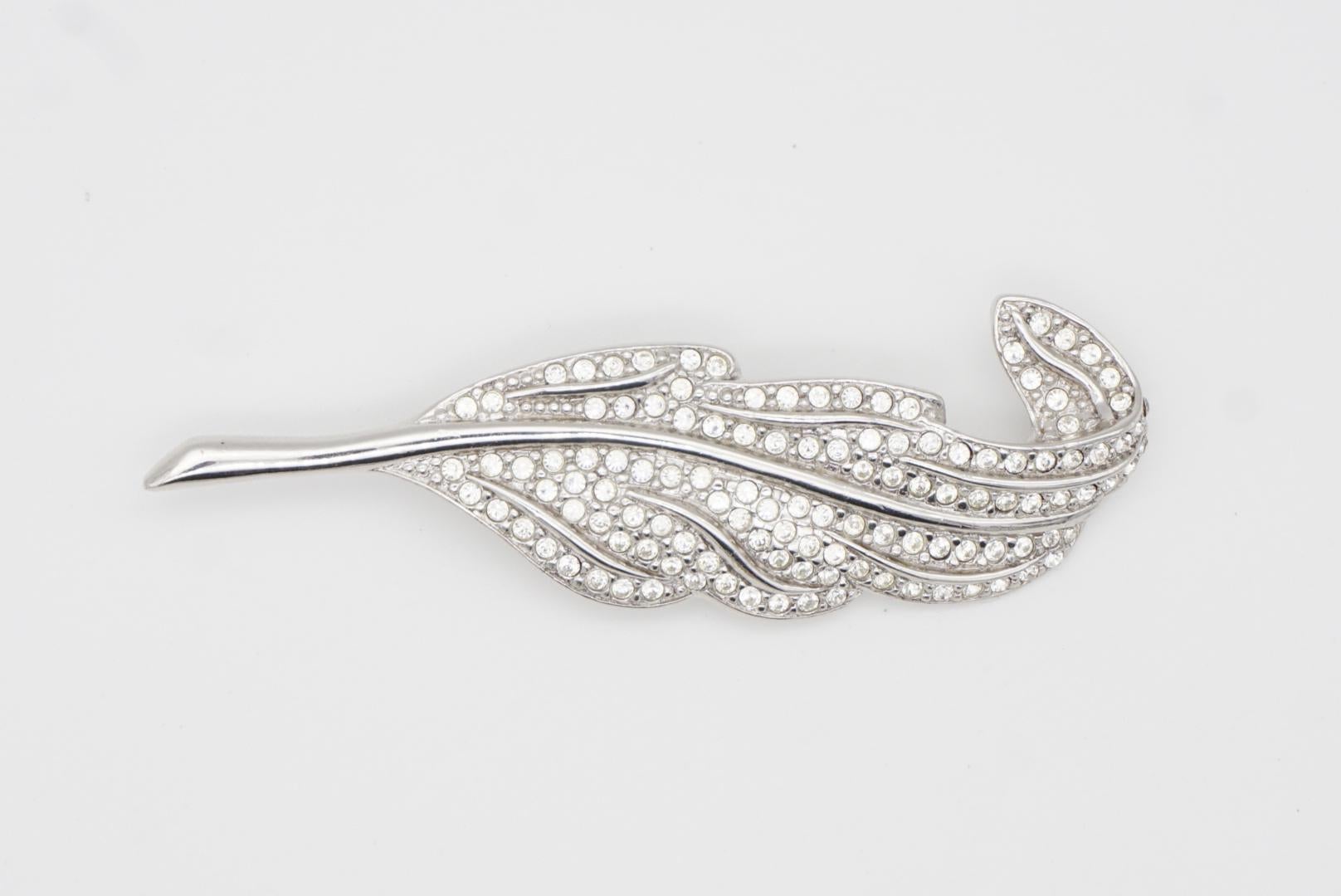 Christian Dior 1980s Vintage Vivid Wavy Crystal Long Feather Leaf Silver Brooch For Sale 3