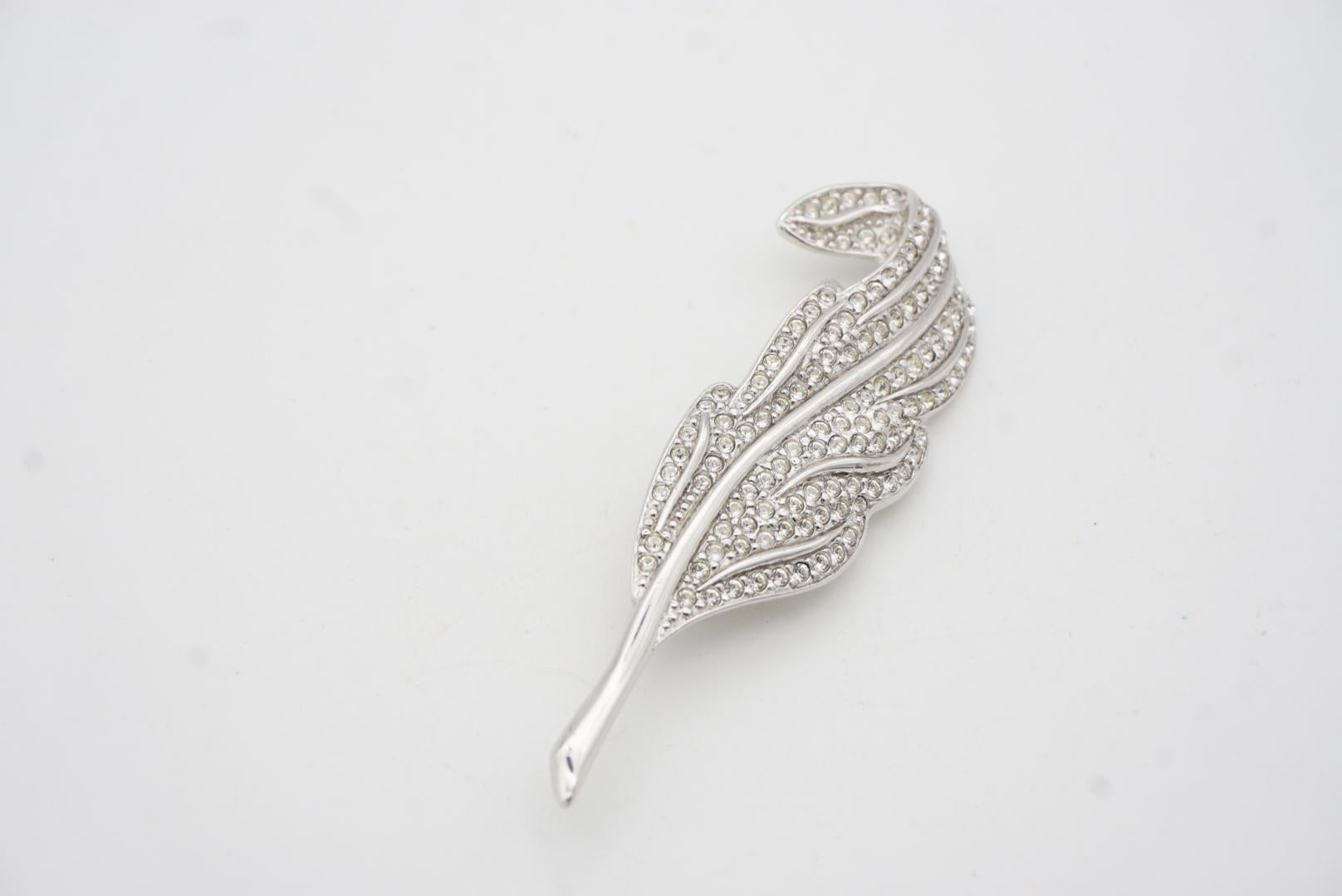 Christian Dior 1980s Vintage Vivid Wavy Crystal Long Feather Leaf Silver Brooch For Sale 4