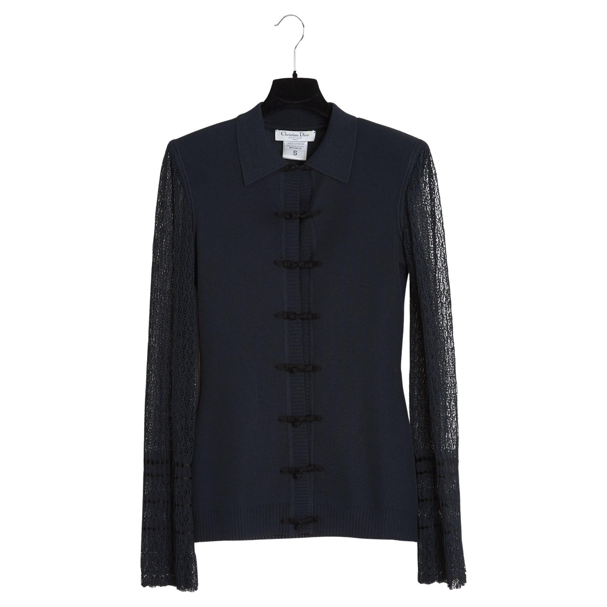 Christian Dior 1999 - Top Galliano FR36 Cheongsam Cardigan bleu marine en dentelle GB8 US6