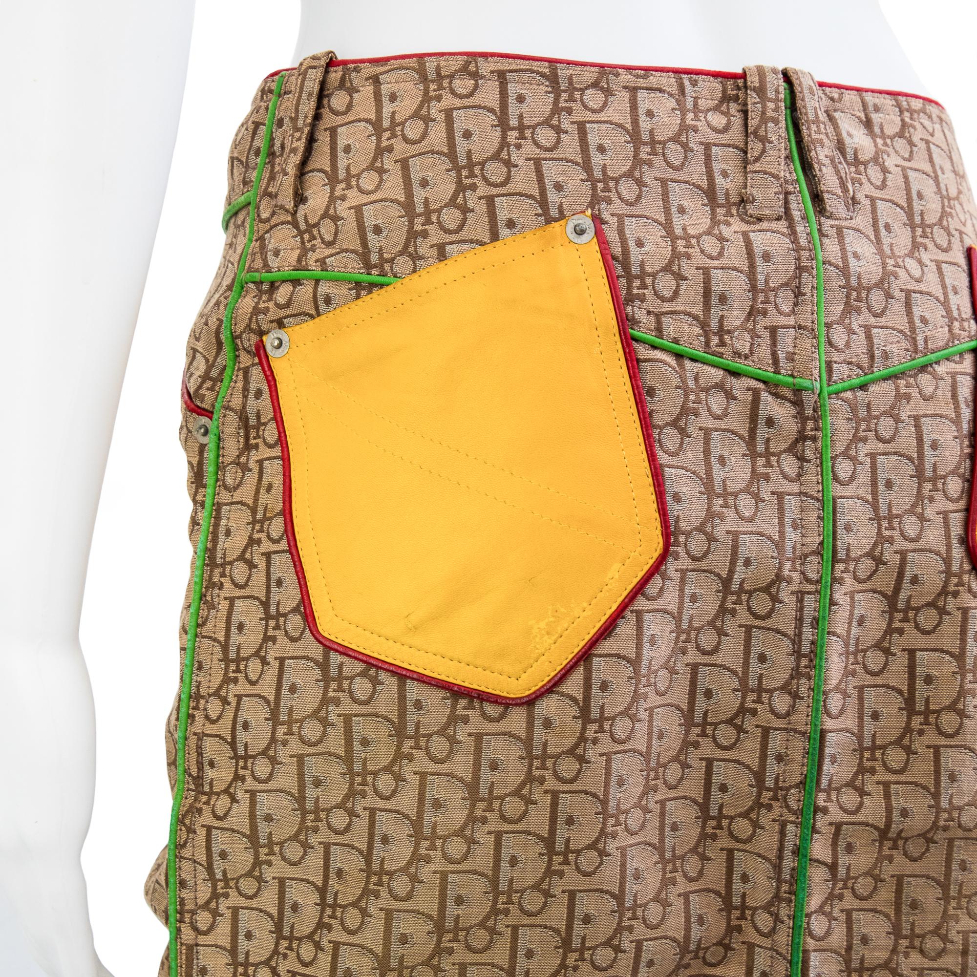 Christian Dior by Galliano 2004 Rasta Monogram Knee Length Skirt size 34 In Good Condition For Sale In London, GB