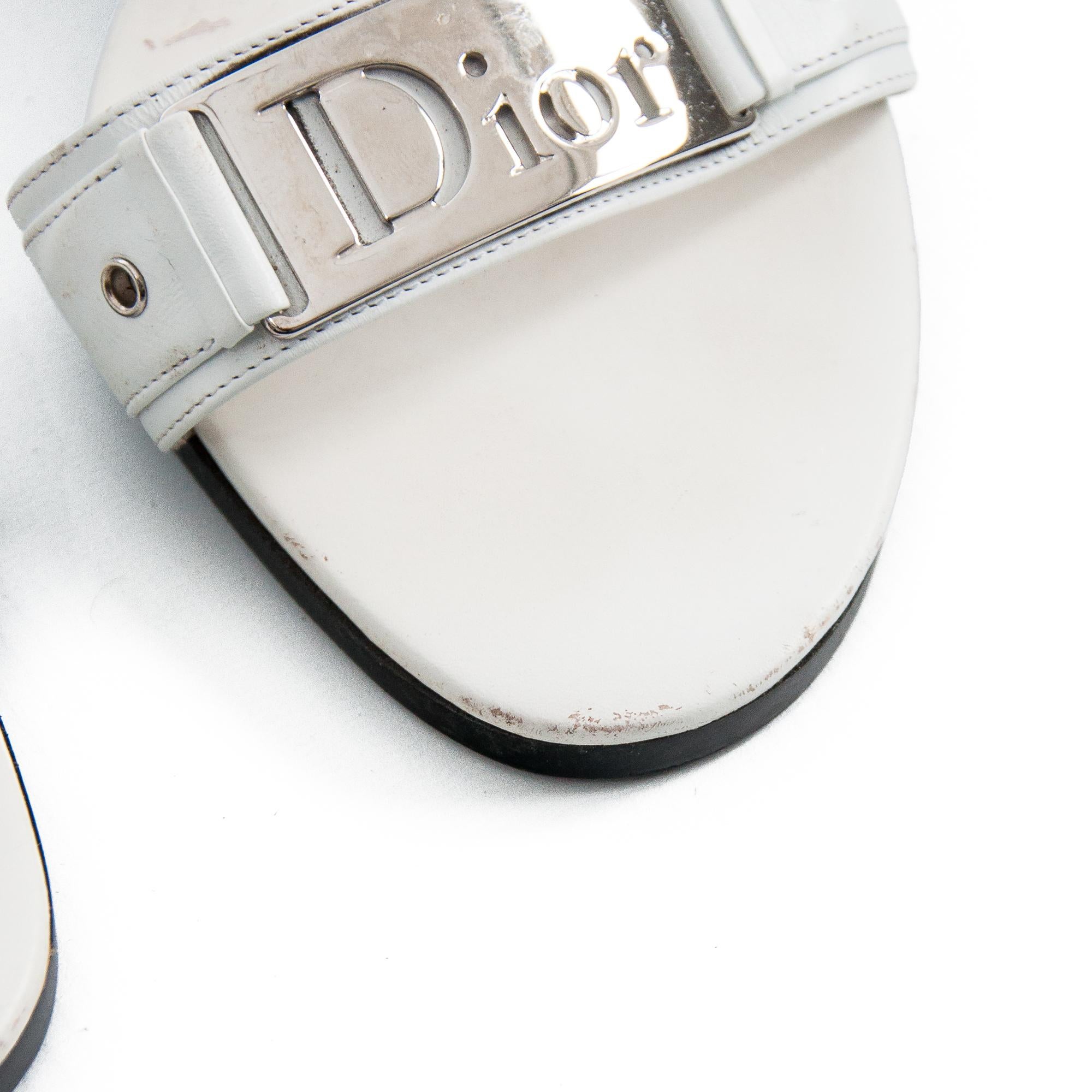  Mules à talons hauts Christian Dior 2006 en cuir blanc taille 38,5 Pour femmes 