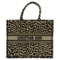 Grand sac cabas Christian Dior 2021 Book en toile jacquard léopard