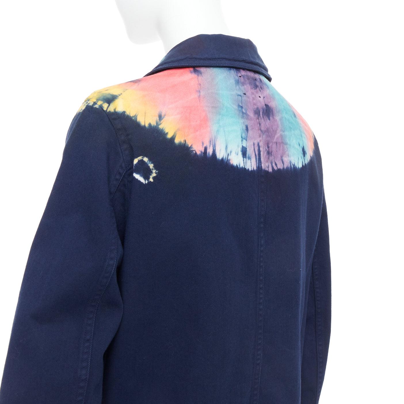 CHRISTIAN DIOR 2021 rainbow tie dye blue cotton cropped jacket FR40 L
Reference: KNLM/A00358
Brand: Dior
Designer: Maria Grazia Chiuri
Collection: 2021 Cruise
Material: Cotton, Blend
Color: Blue, Multicolour
Pattern: Tie Dye
Closure: Button
Extra