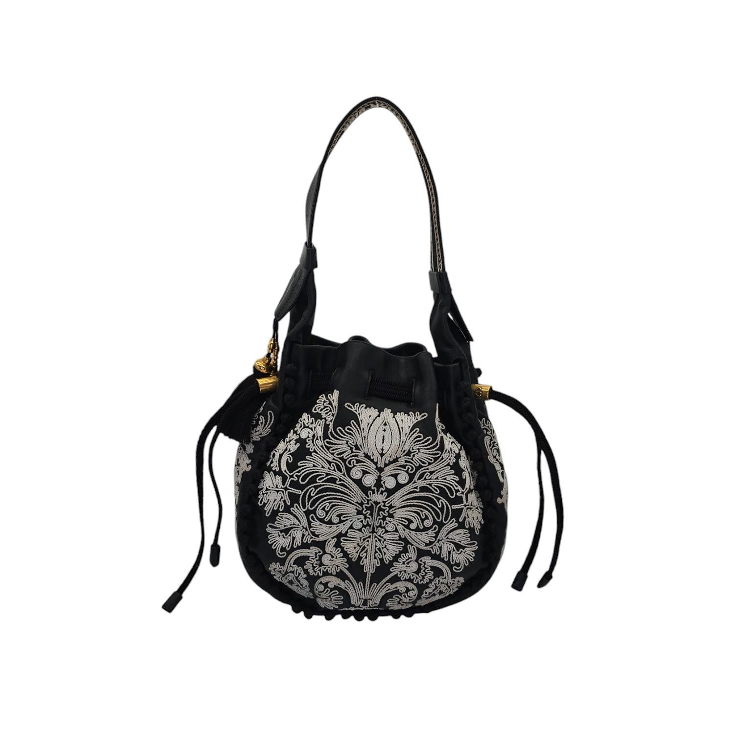 Christian Dior 2022 Ornamental Cornely-Effect Hobo Bag In Good Condition For Sale In Scottsdale, AZ