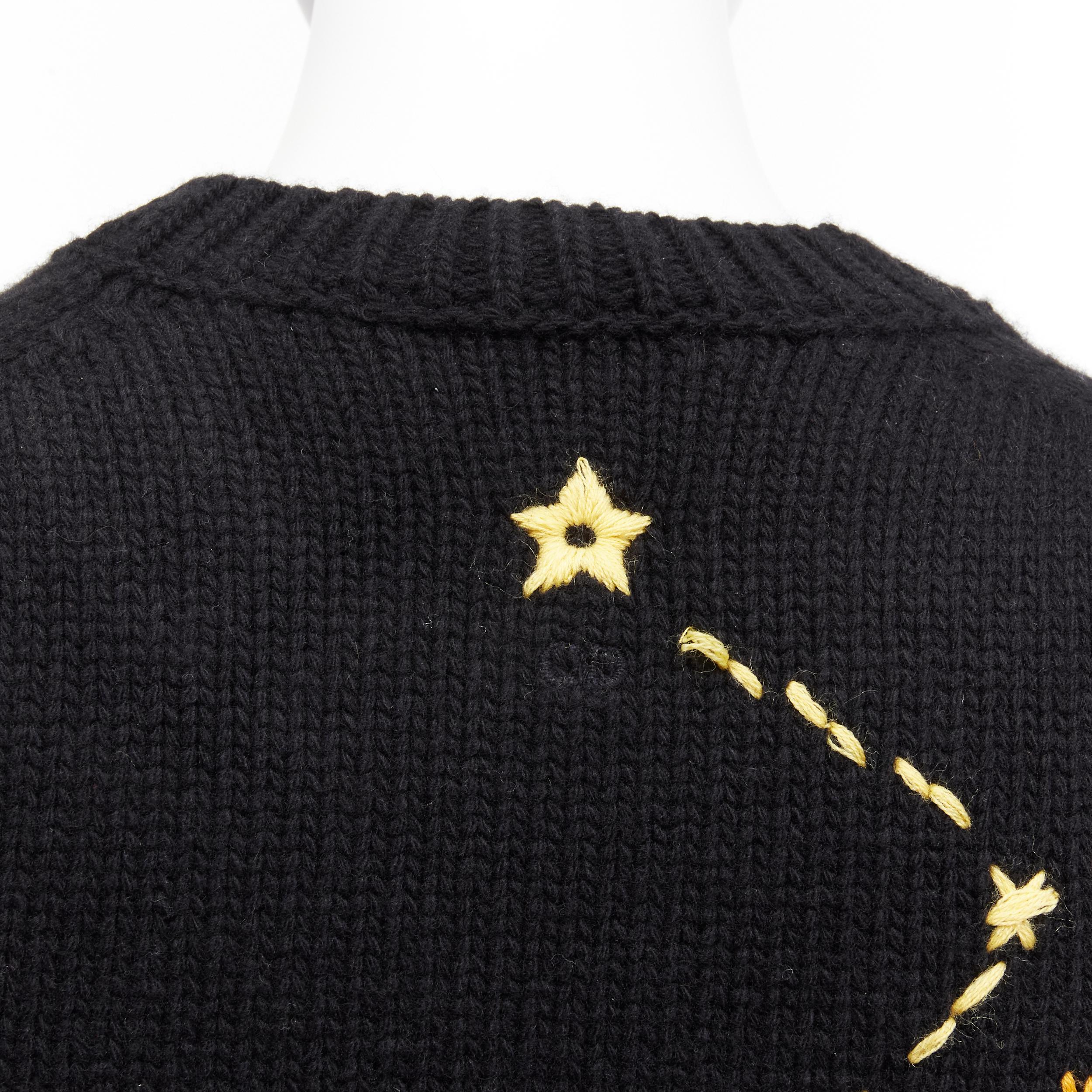 CHRISTIAN DIOR 2022 Pixel Zodiac Scorpio wool cashmere cropped sweater FR34 XS
Reference: AAWC/A00468
Brand: Dior
Designer: Maria Grazia Chiuri
Collection: 2022 Pixel Zodiac
Material: Virgin Wool, Cashmere
Color: Black, Purple
Pattern:
