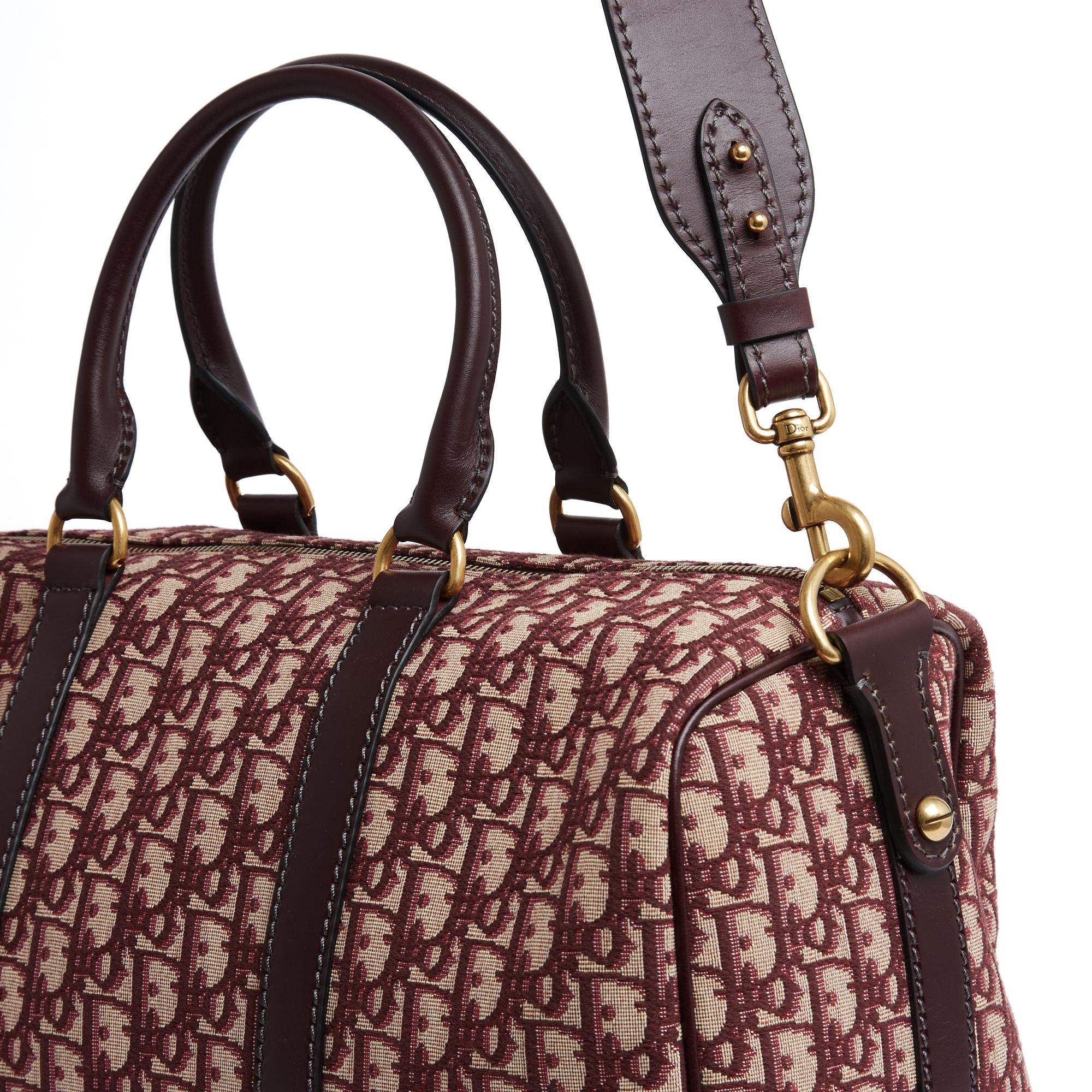Christian Dior 2023 Sac Bowling Groove 40 Jacquard Oblique Burgundy Pristine In New Condition For Sale In PARIS, FR