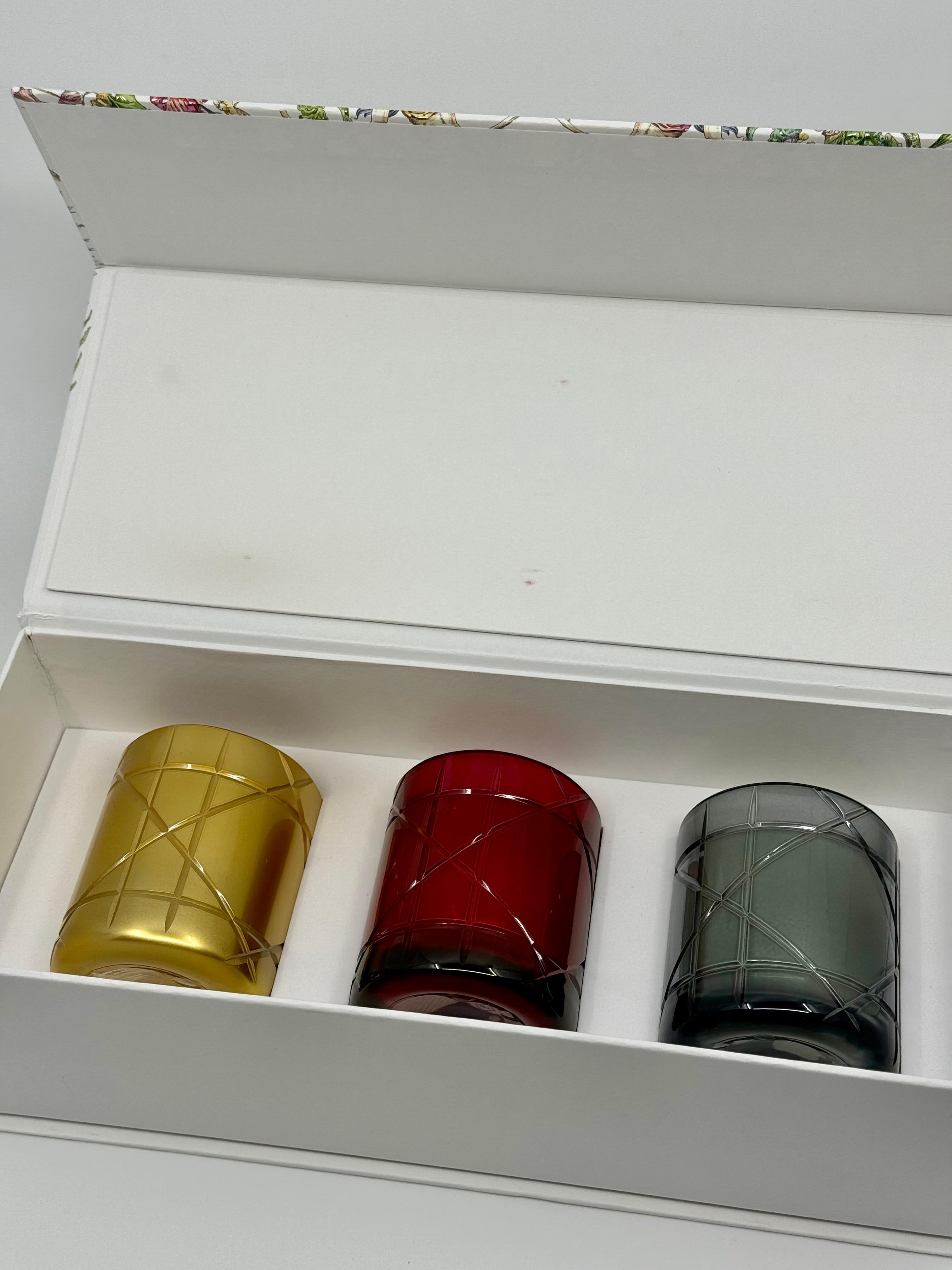 Christian Dior Set di candele in vetro profumate Eleg 3 pezzi In condizioni Nuovo in vendita a Bellevue, WA