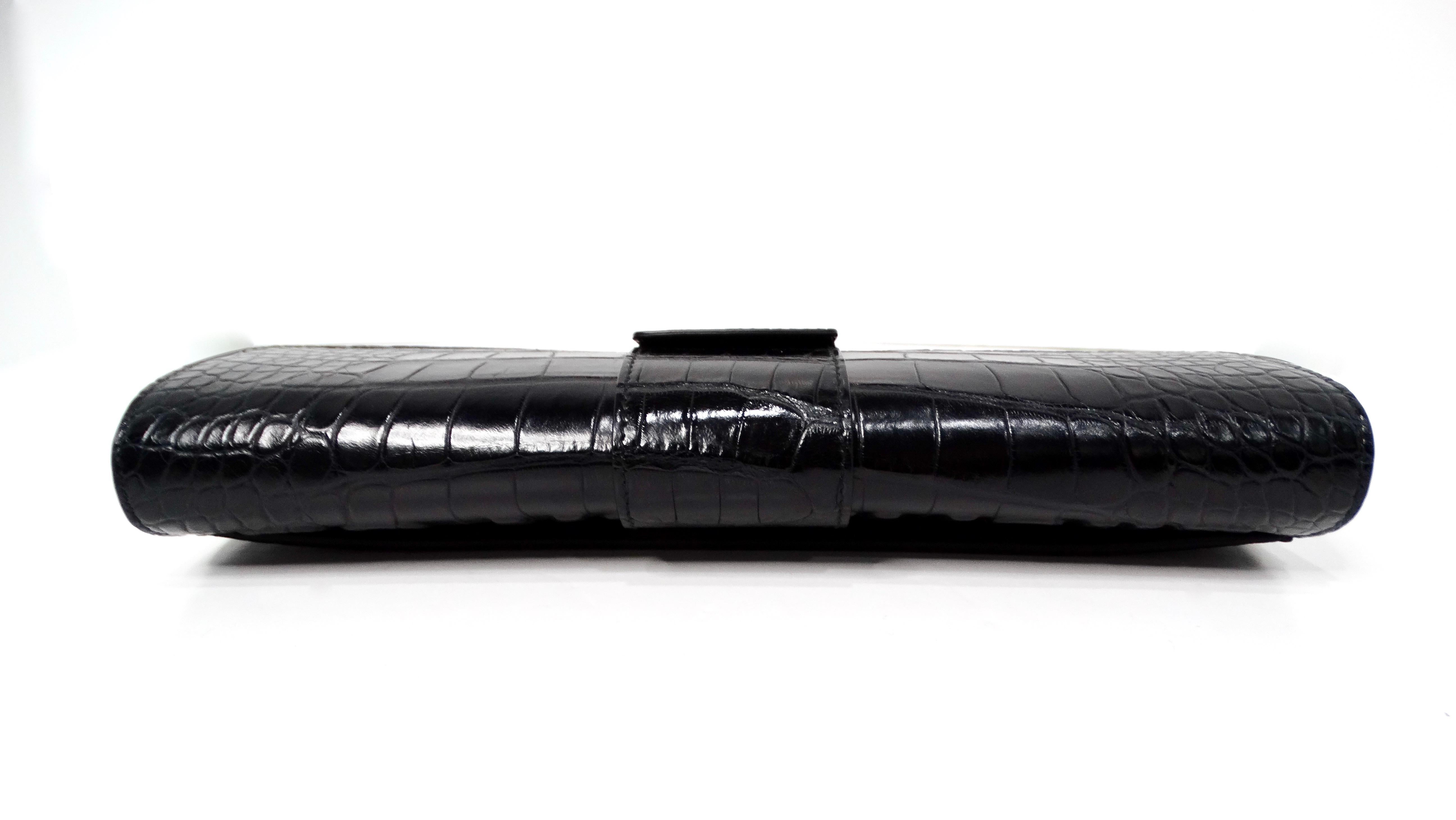 Christian Dior 30 Montaigne Pochette en crocodile noir avec chaîne en or Pour femmes en vente