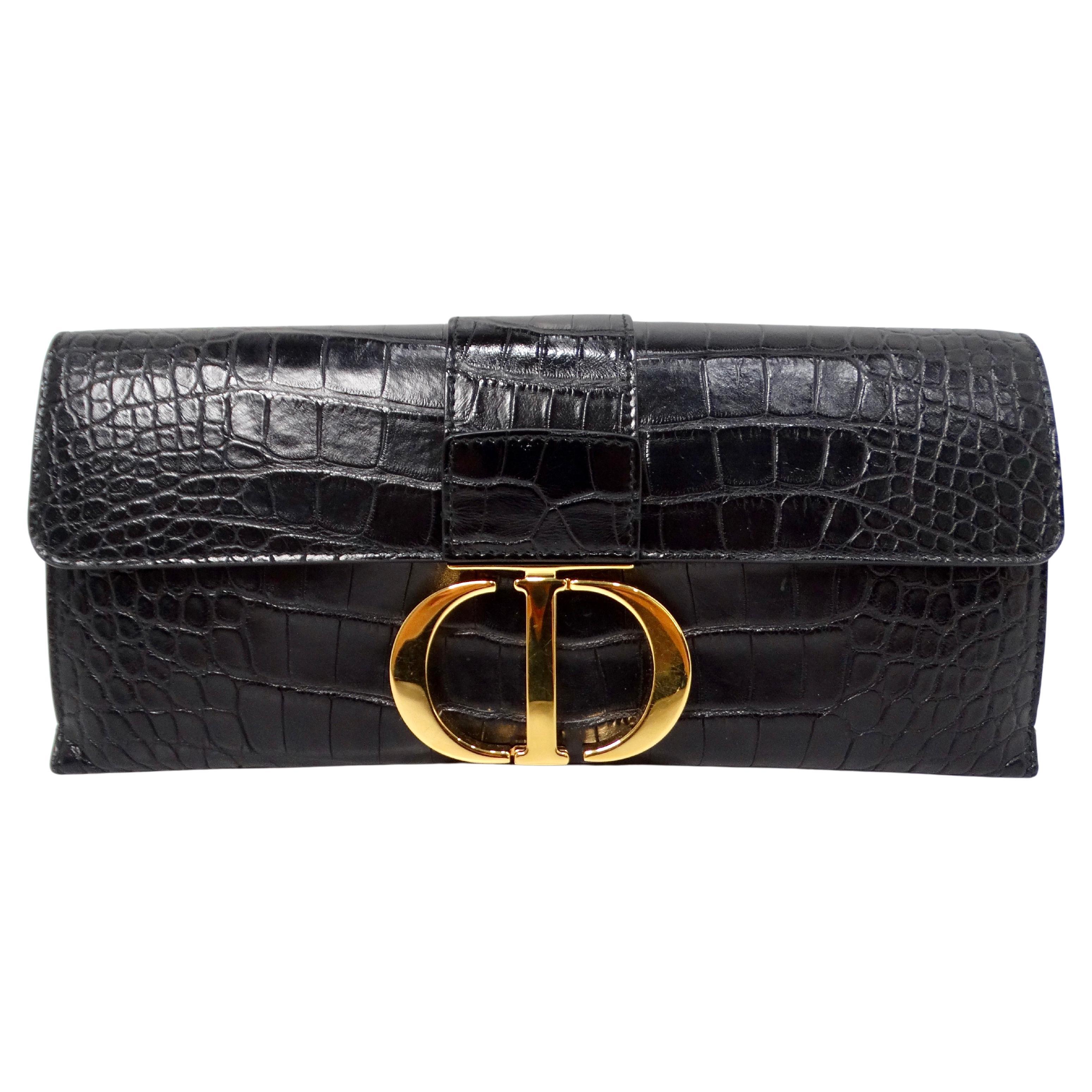 Christian Dior 30 Montaigne Pochette en crocodile noir avec chaîne en or en vente
