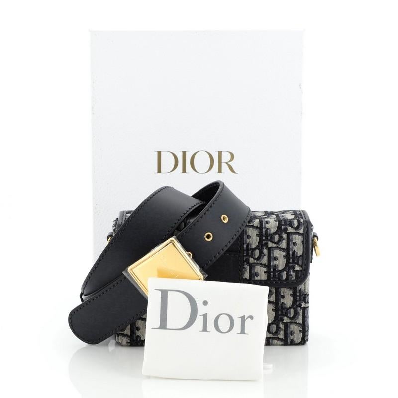 Condition: Excellent. Scratches on hardware.
Accessories: Box
Measurements: Height 4.5