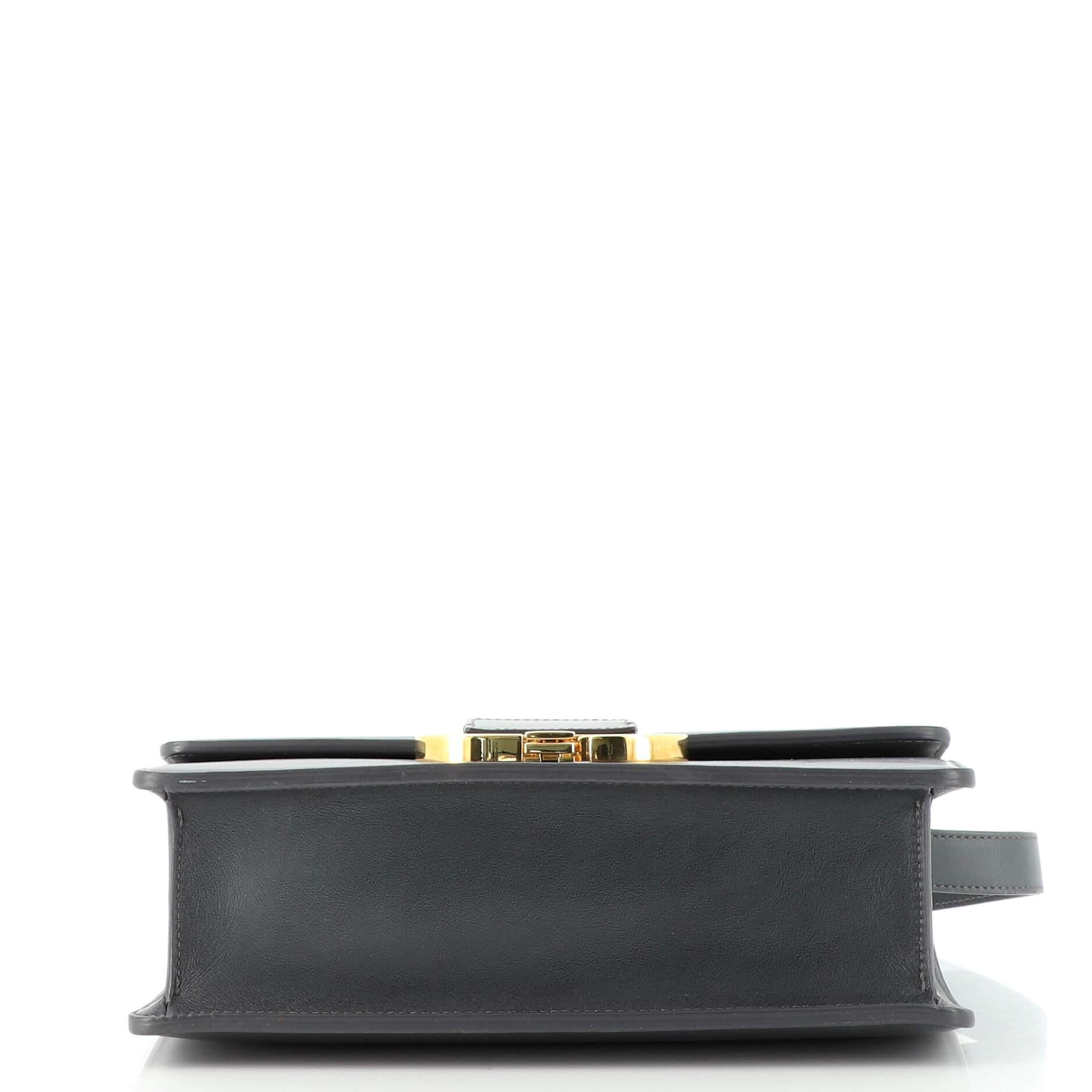 Women's or Men's Christian Dior 30 Montaigne Flap Bag Gradient Leather