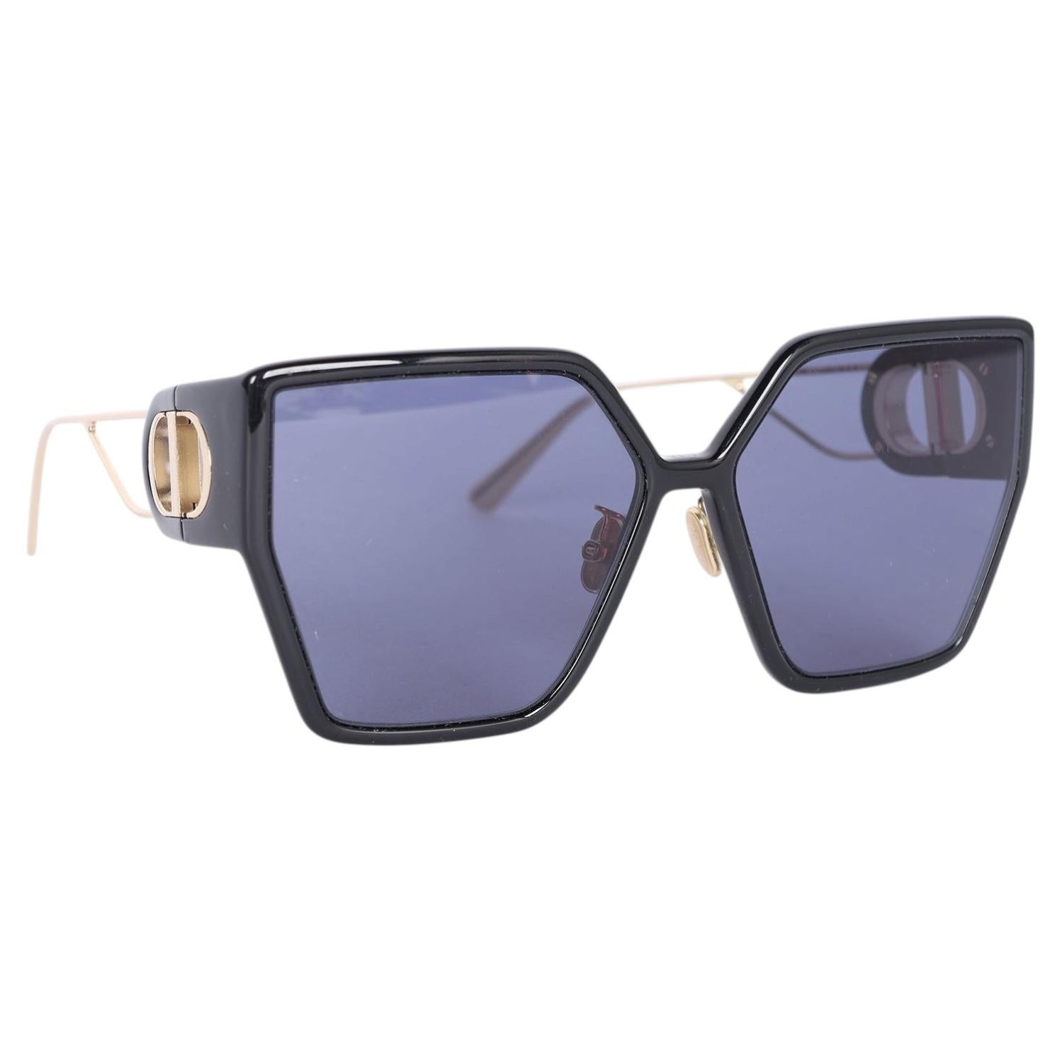 Who sells Dior eyeglasses?
