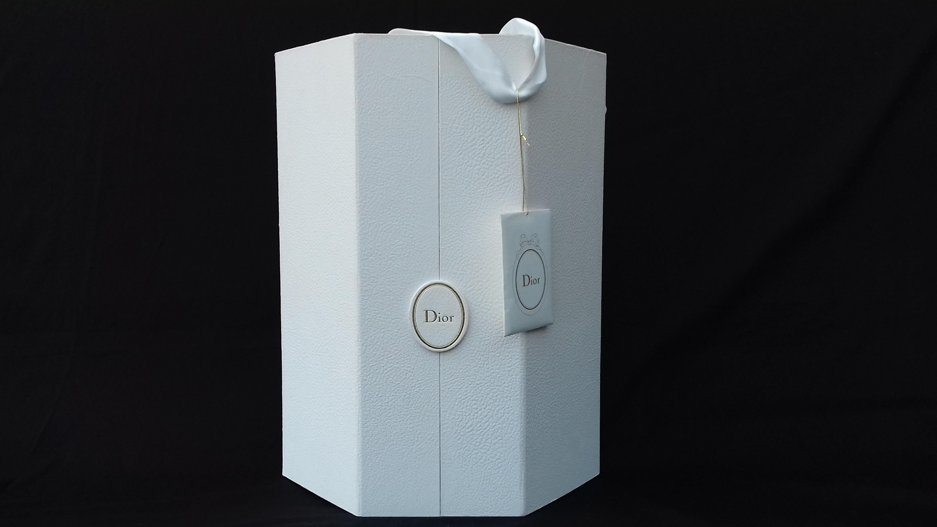 New- Louis Vuitton 2021 Advent Calendar featuring a beautiful silver wooden  box at 1stDibs