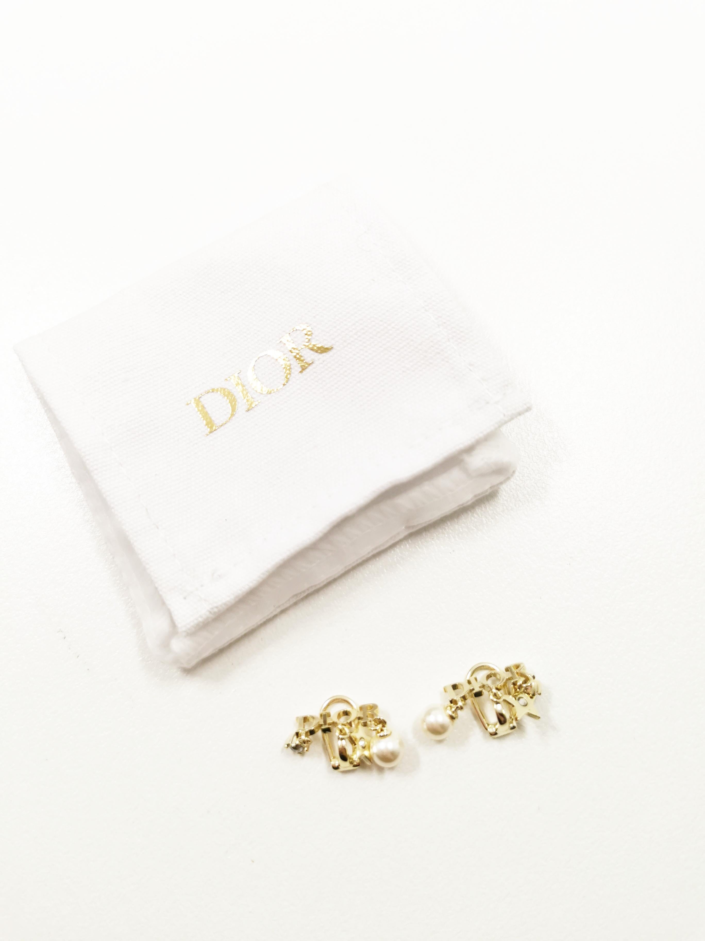 dior earrings