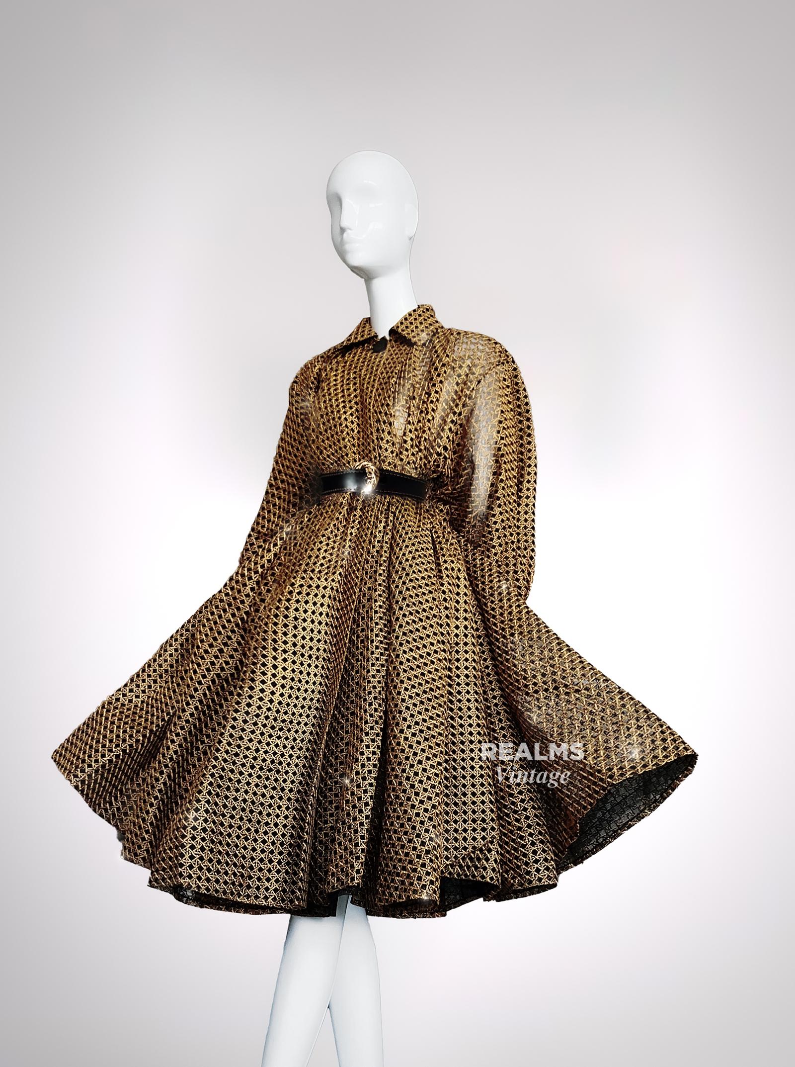 CHRISTIAN DIOR Archival SS 1991 - Spectaculaire robe manteau swing overcoat  Excellent état - En vente à Berlin, BE