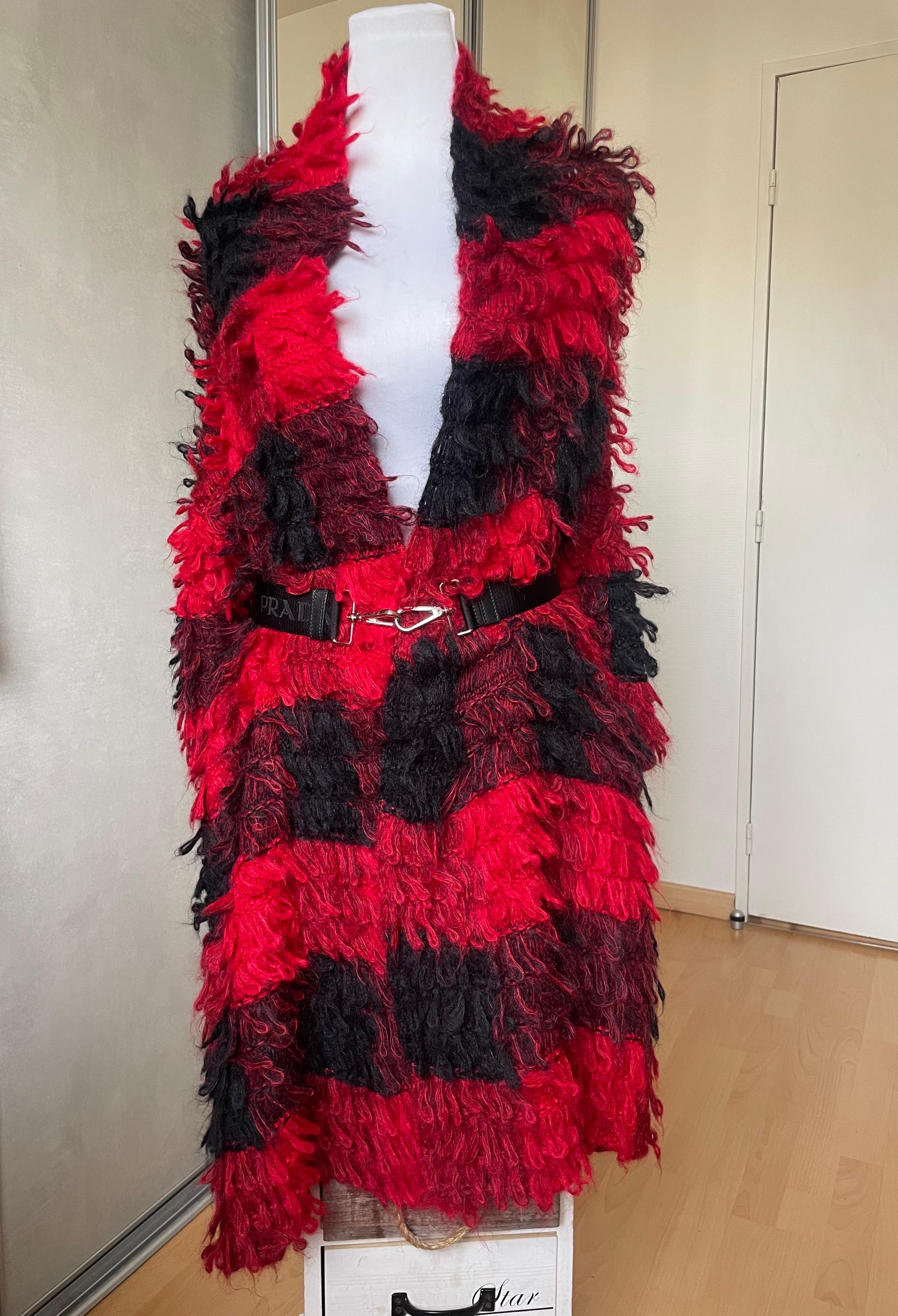 CHRISTIAN DIOR Asymmetrical coat en venta 5