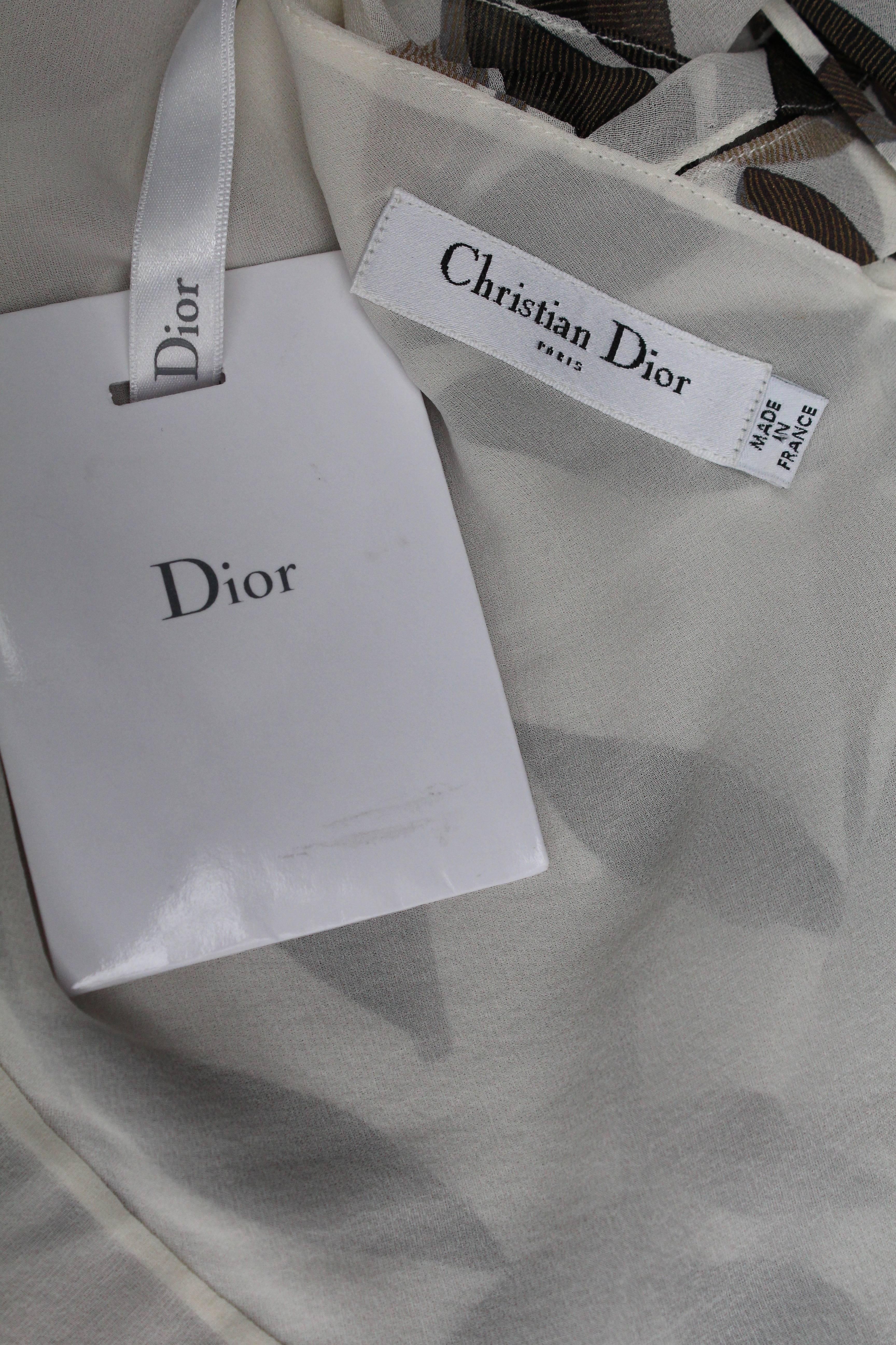 Christian Dior asymmetrical evening top in off-white chiffon and flowers For Sale 4