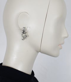 CHRISTIAN DIOR (Attribuito a) Orecchini pendenti I LOVE DIOR vintage in tonalità argento