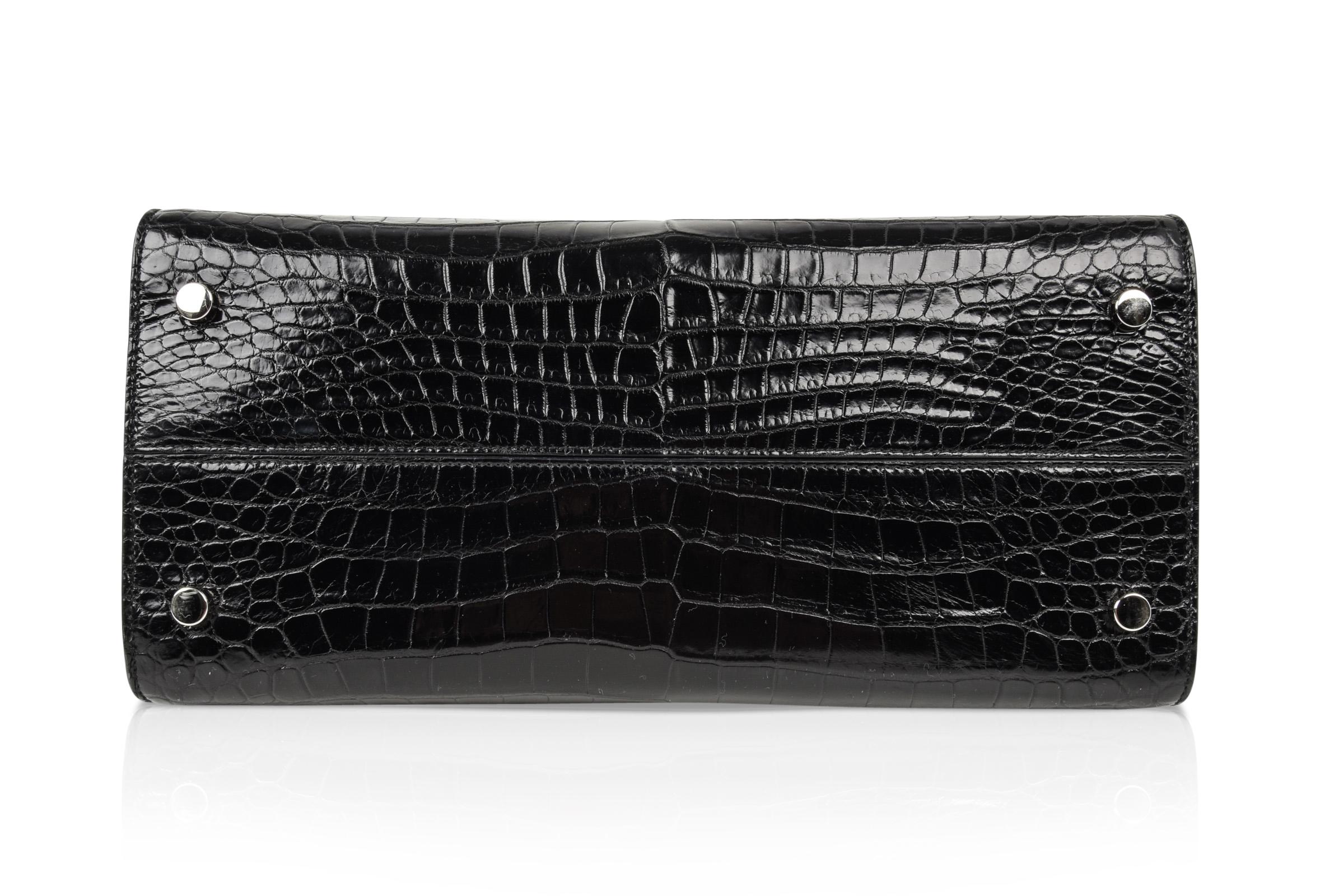 Christian Dior Bag Diorever Matte Black Crocodile Tote Shoulder Strap Mint 4