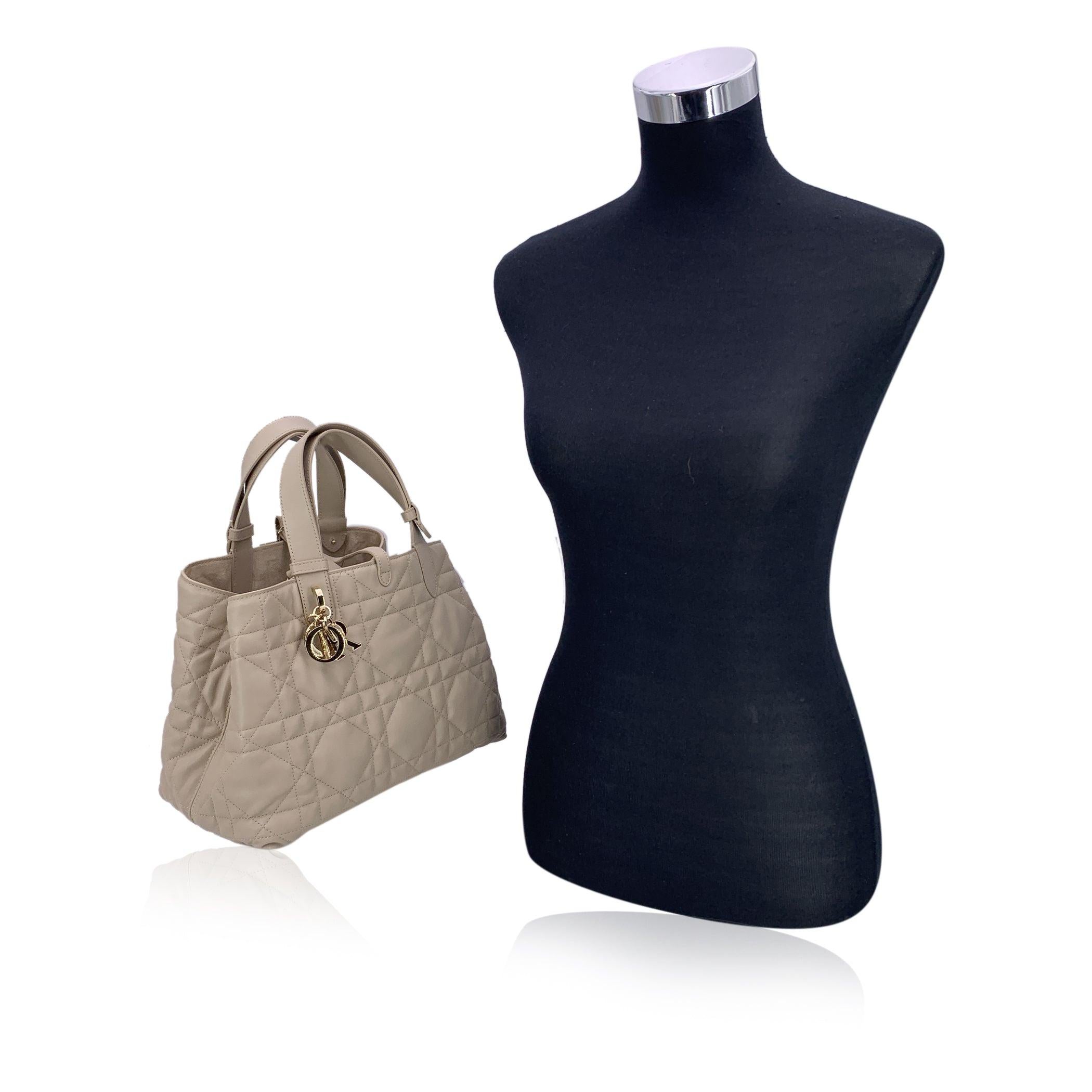 This beautiful Bag will come with a Certificate of Authenticity provided by Entrupy. The certificate will be provided at no further cost. The Dior 'Toujours - Medium' bag is a masterclass in casual elegance and functionality. Crafted from beige