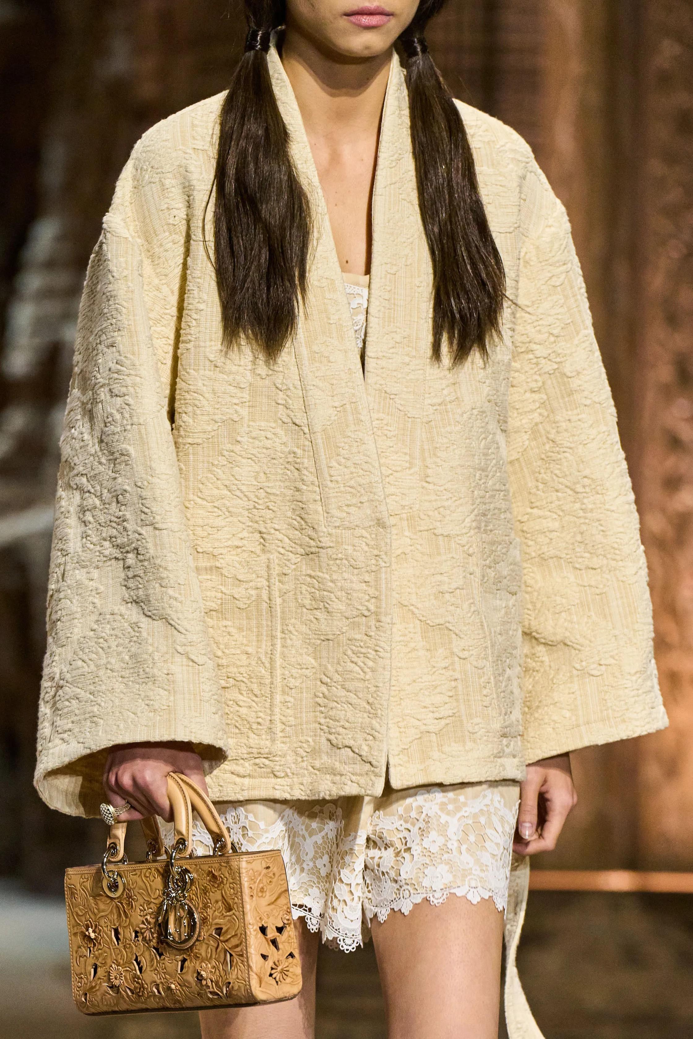 CHRISTIAN DIOR beige cotton 2023 DAMASK OVERSIZED KIMONO Jacket 34 XS For Sale 4