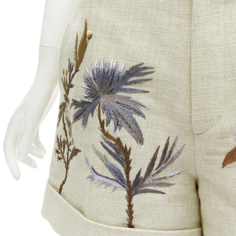 CHRISTIAN DIOR beige cotton linen Dandelion floral embroidery cuffed shorts FR38 For Sale 2