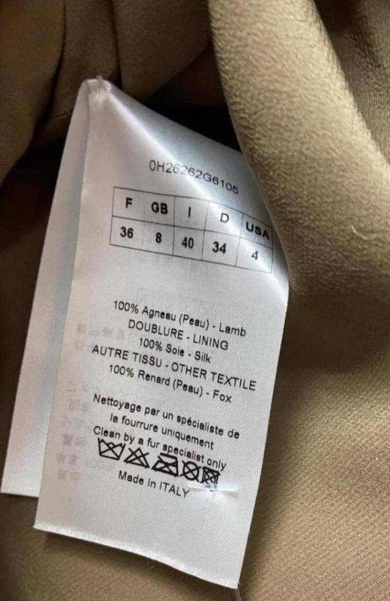 Christian Dior Beige Leder Fuchs Trimmed Jacke Sz.36 im Zustand „Hervorragend“ im Angebot in Krakow, PL