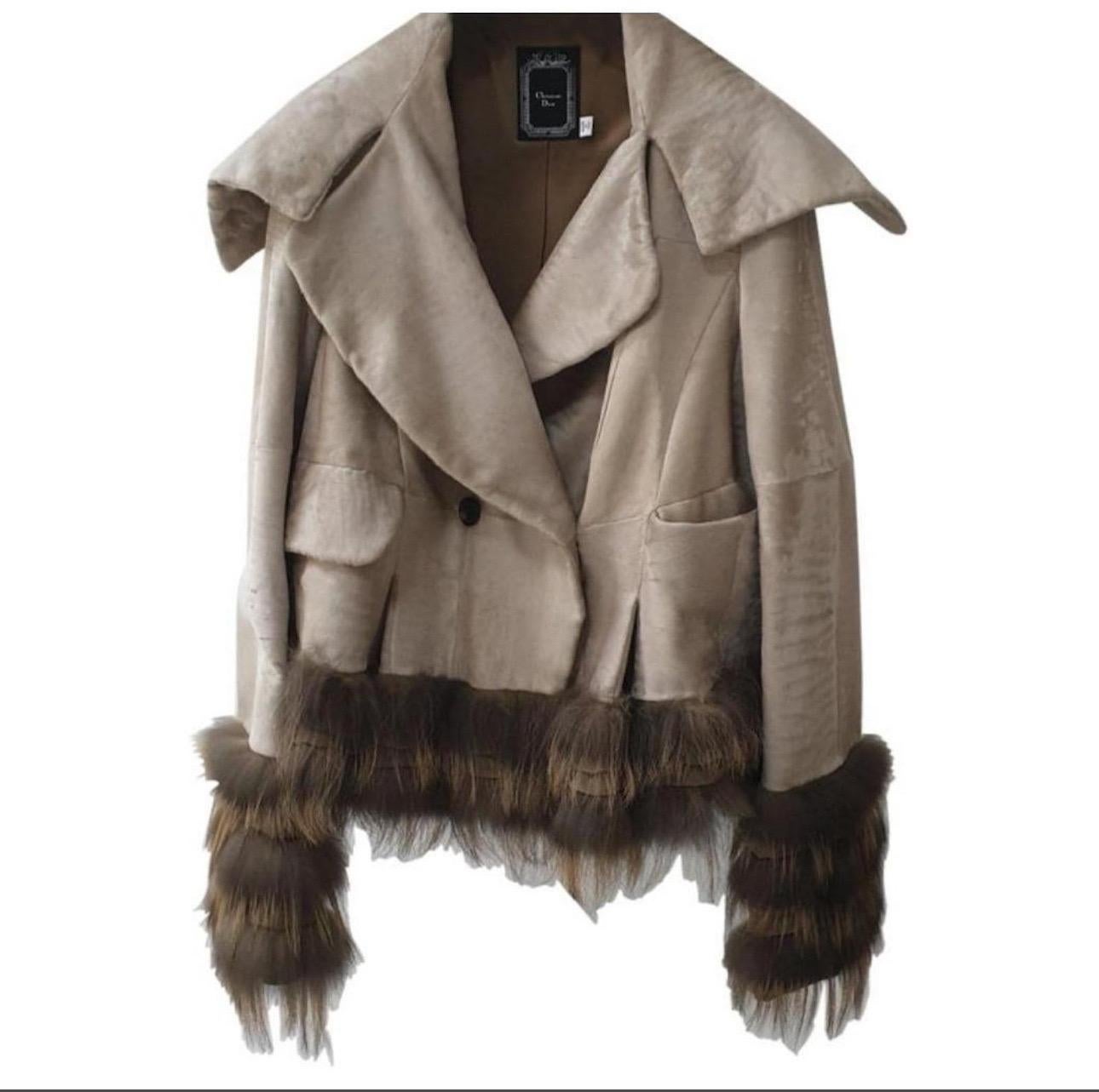 Christian Dior Beige Leder Fuchs Trimmed Jacke Sz.36 im Angebot 4