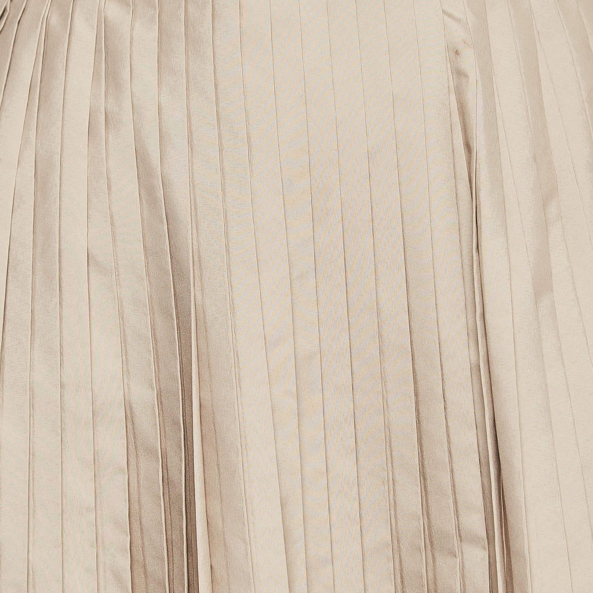 Christian Dior Beigefarbener plissierter Krepp-Minirock M im Angebot 1