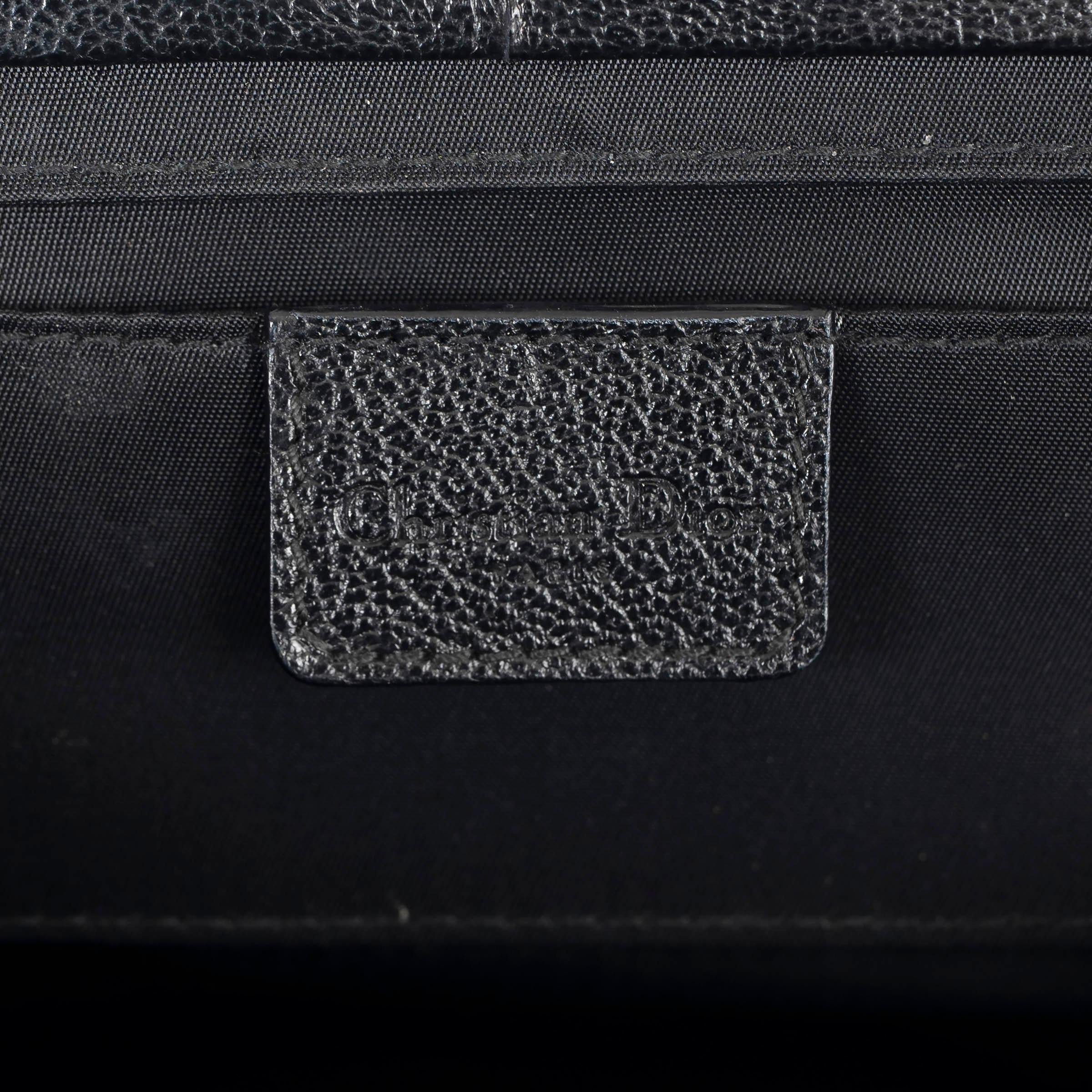 CHRISTIAN DIOR black 2005 FLORAL OBLIQUE CANVAS FRAME Clutch Bag For Sale 2