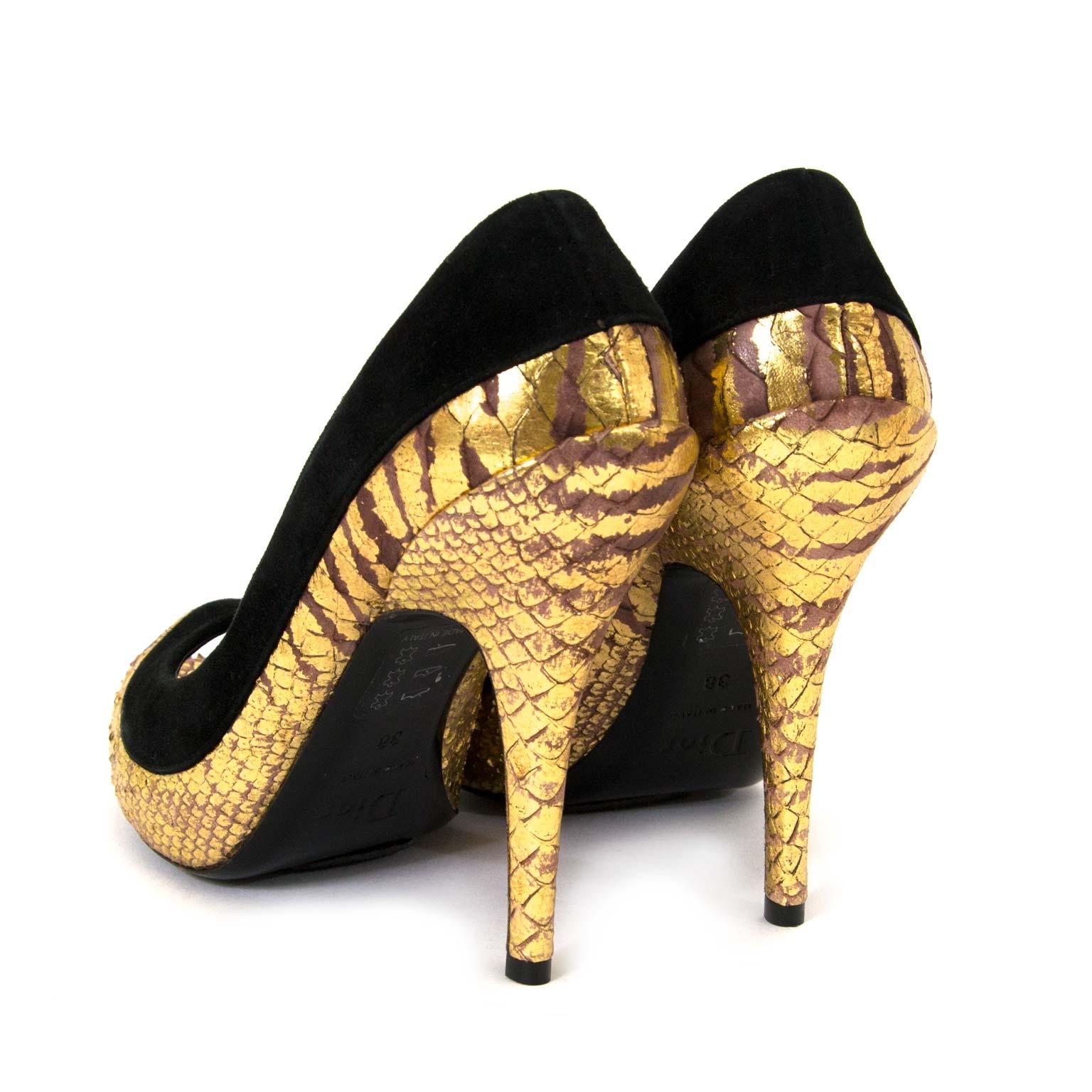 Christian Dior Black And Gold Peep Toe Pumps - Size 38 In Excellent Condition In Antwerp, BE
