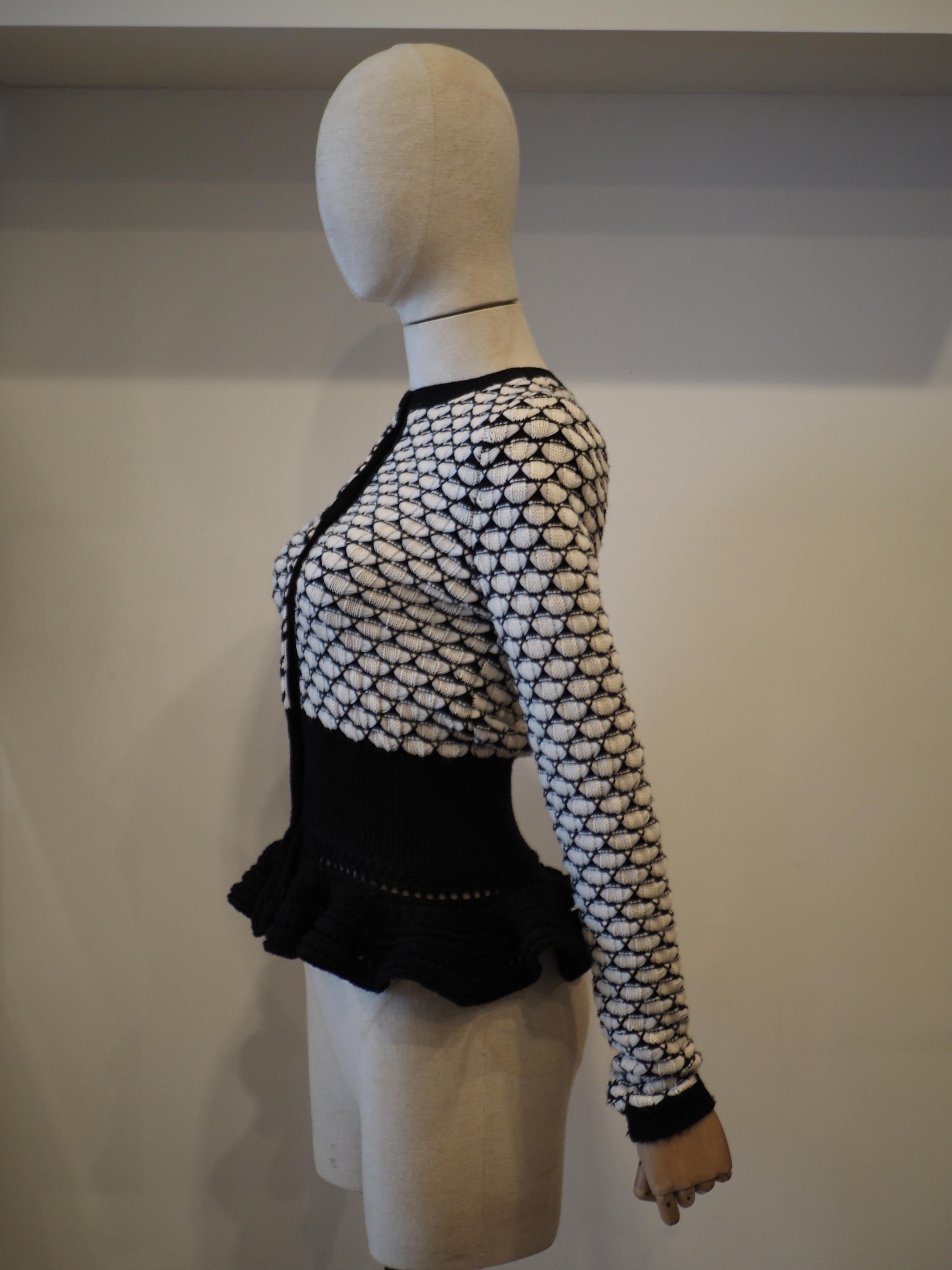 Cardigan en laine noir et blanc Christian Dior en vente 2