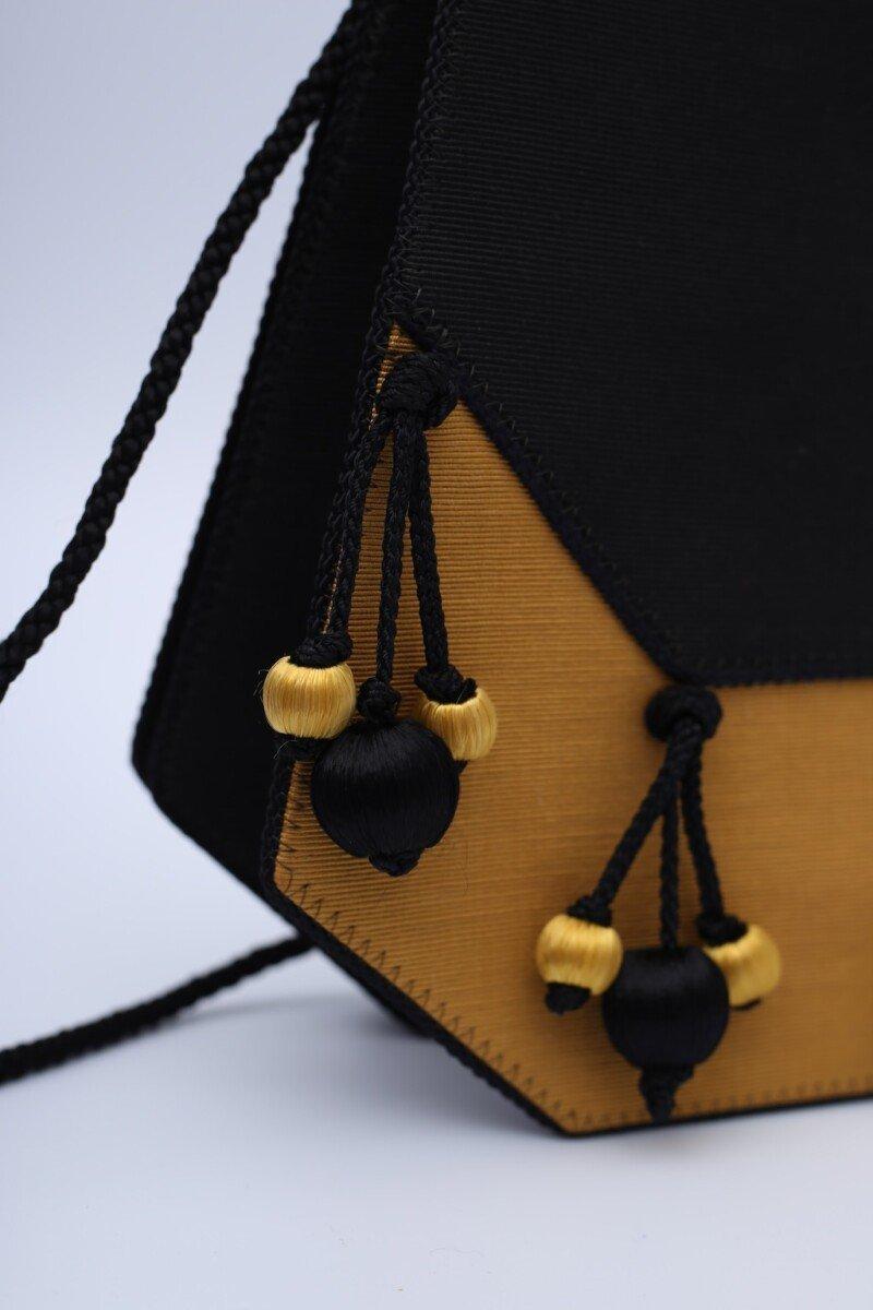 Christian Dior Black and Yellow Shoulder Bag For Sale 3