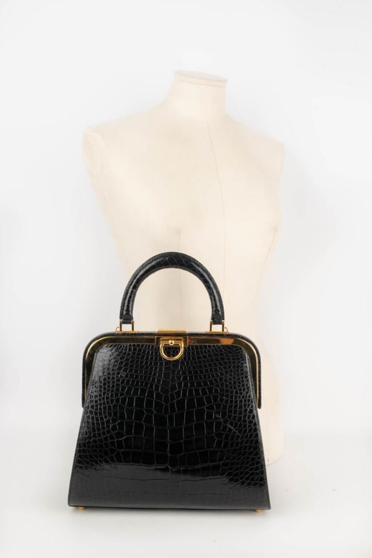 Christian Dior Black Crocodile 'Doctor' Bag In Excellent Condition For Sale In SAINT-OUEN-SUR-SEINE, FR