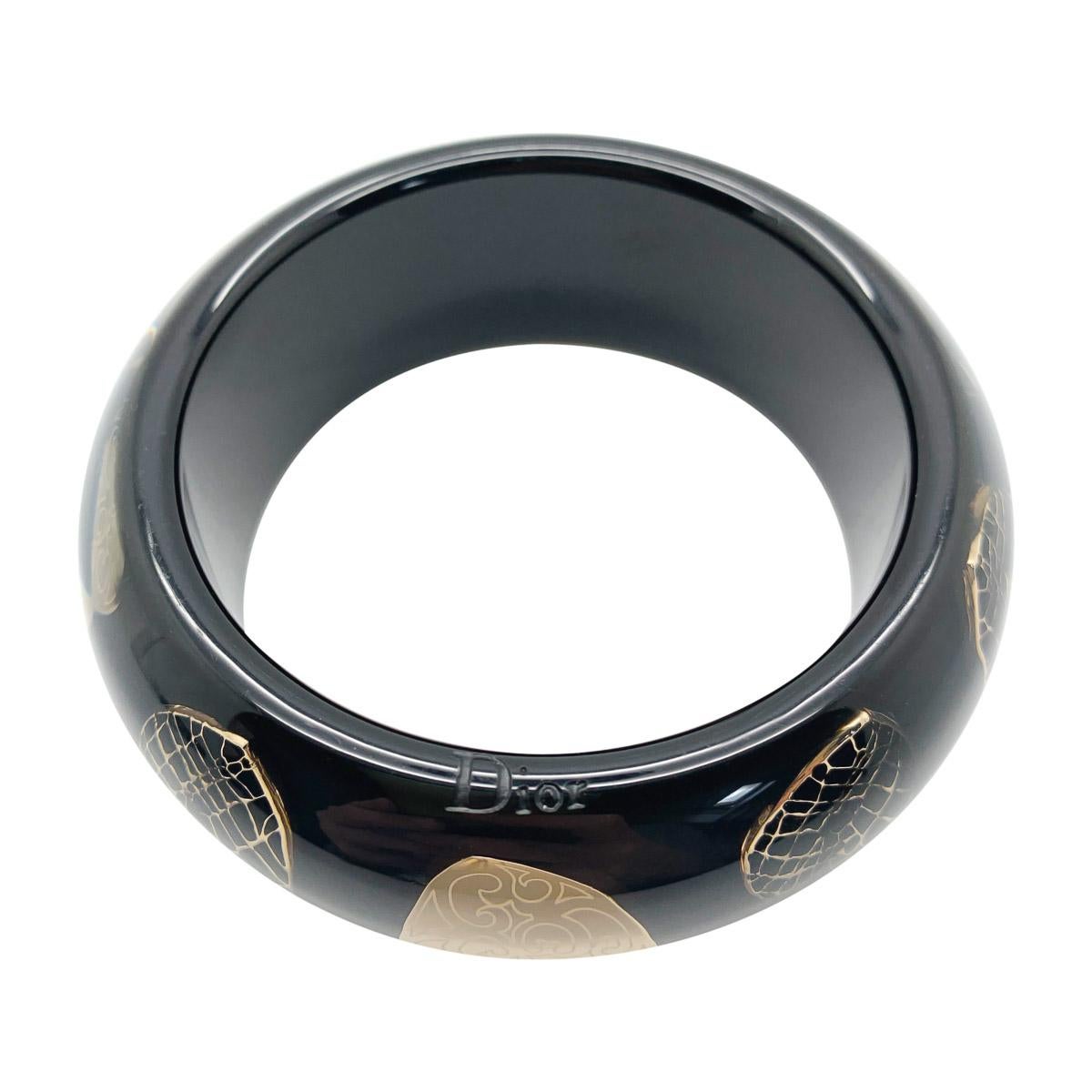 Christian Dior Black & Gold Resin Heart Bangle 1990s In Good Condition For Sale In Wilmslow, GB