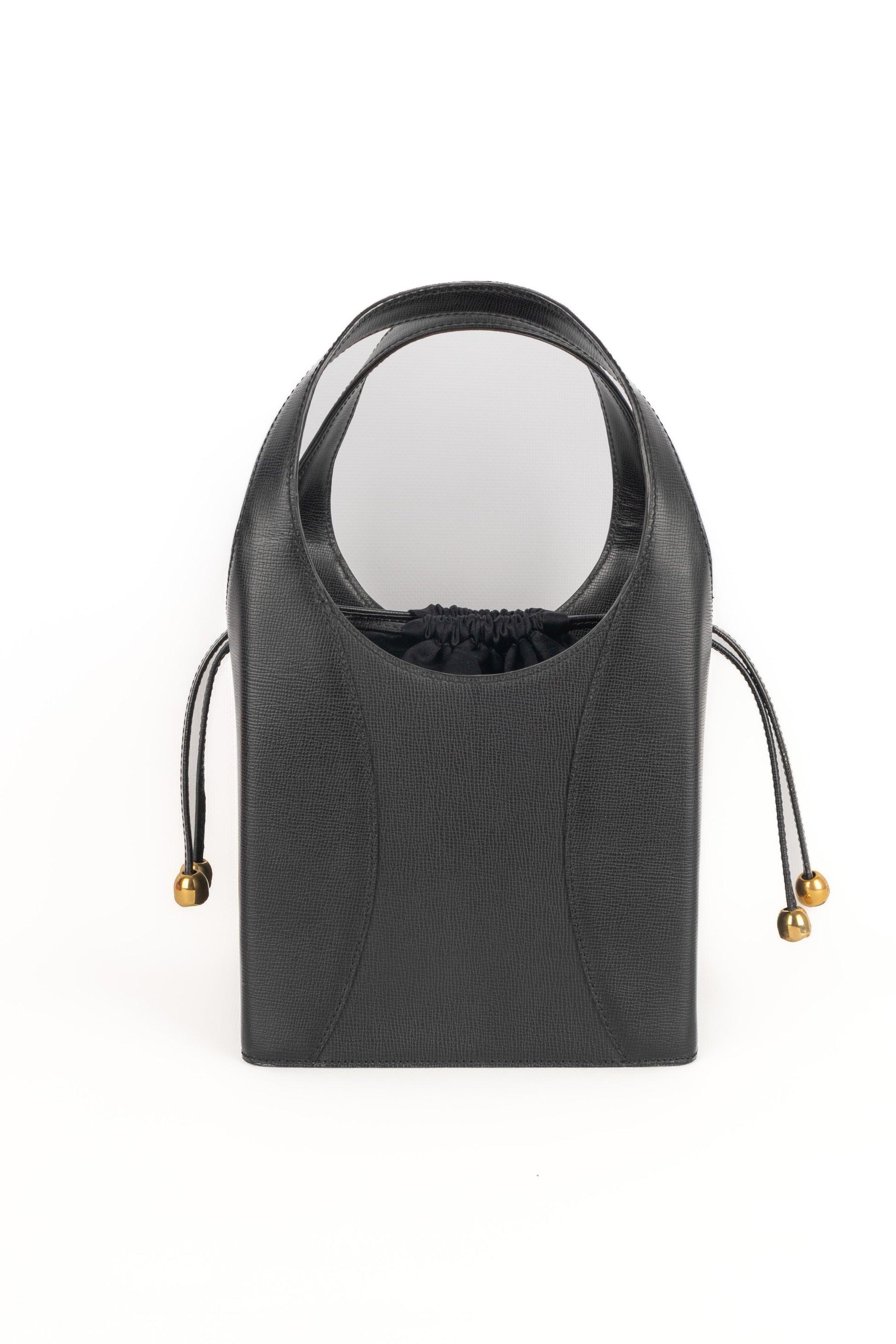 Christian Dior Black Grain Leather 'Box' Bag In Excellent Condition For Sale In SAINT-OUEN-SUR-SEINE, FR