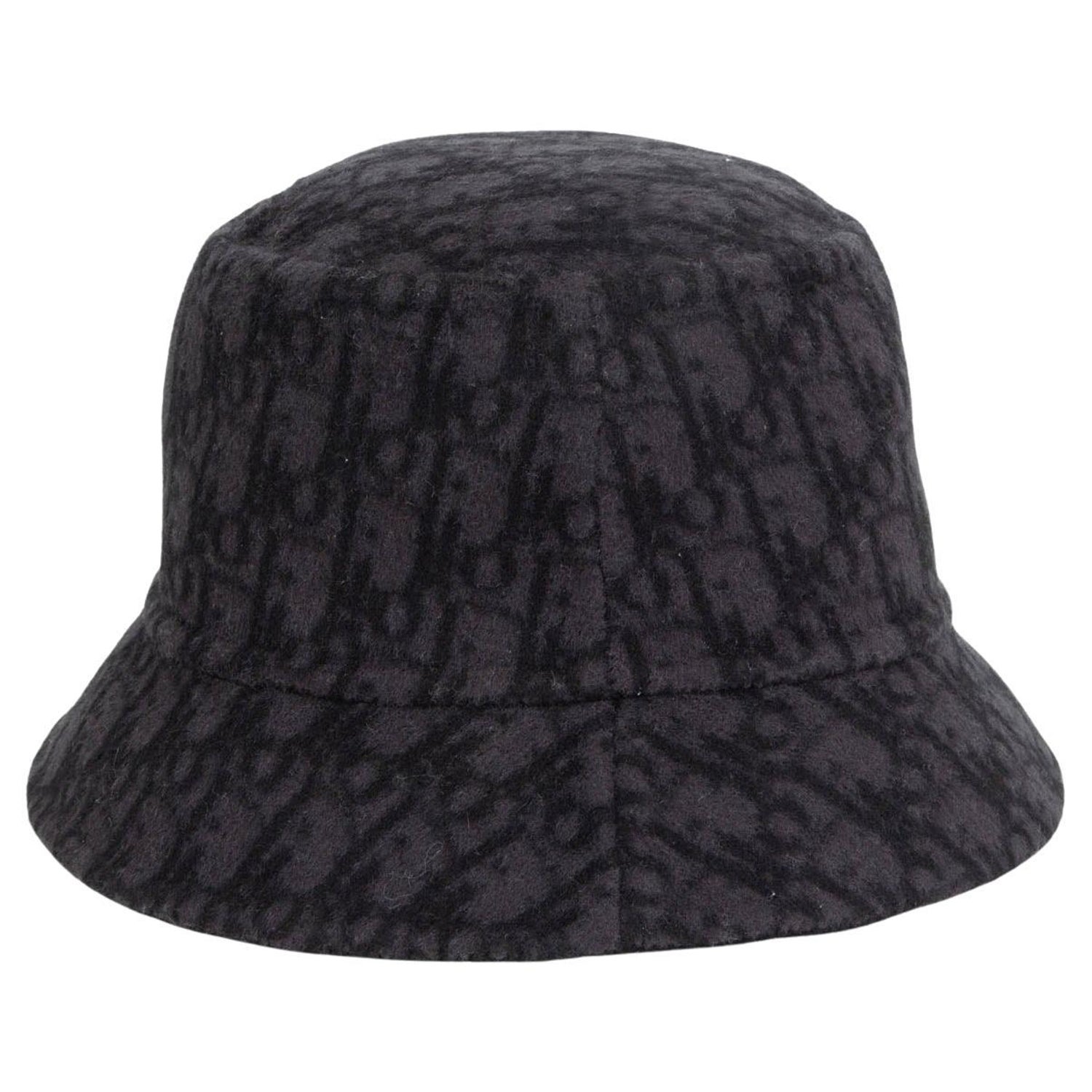Krachtig vertraging ga winkelen Wool Bucket Hat - 7 For Sale on 1stDibs