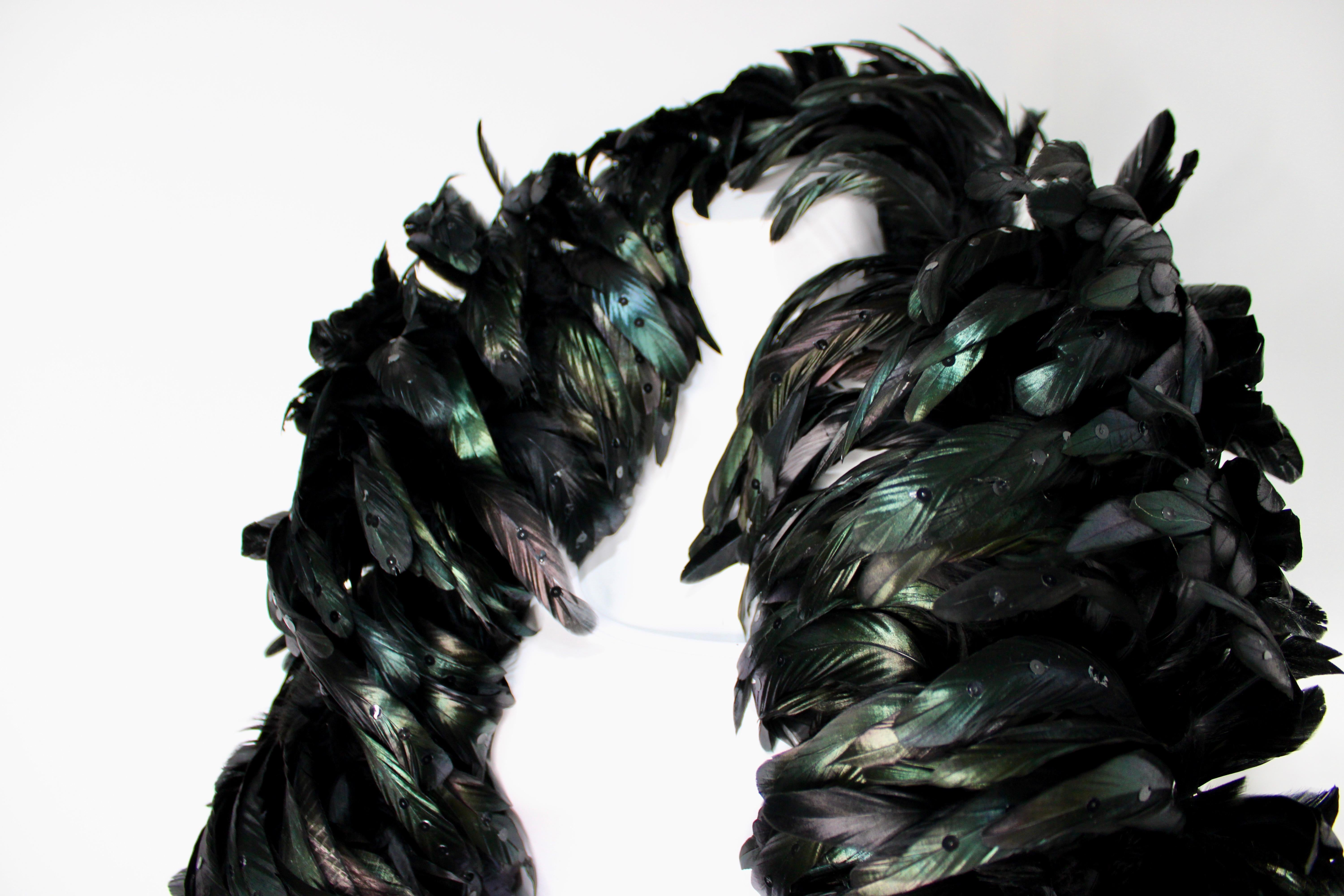 Nero Christian Dior Black Iridescent Sequin Feather Boa circa 1980s in vendita