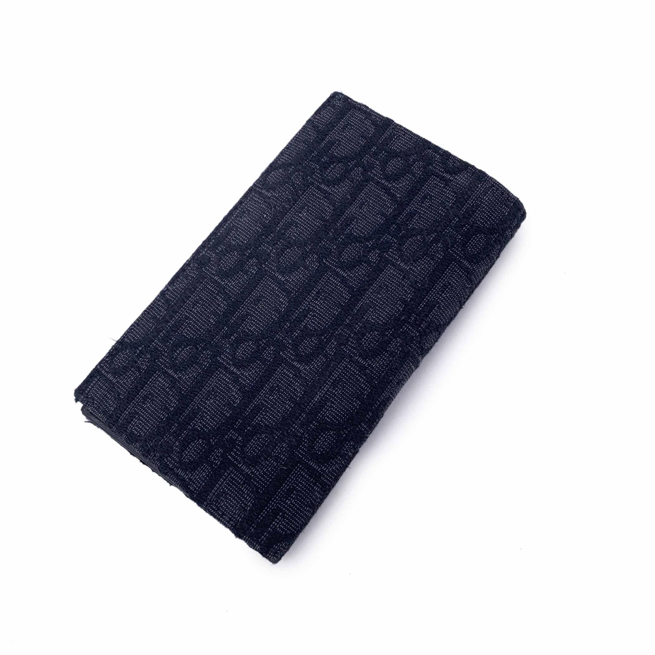 Christian Dior Black Jacquard Canvas Bi-Fold Vertical Card Holder In Excellent Condition For Sale In Rome, Rome