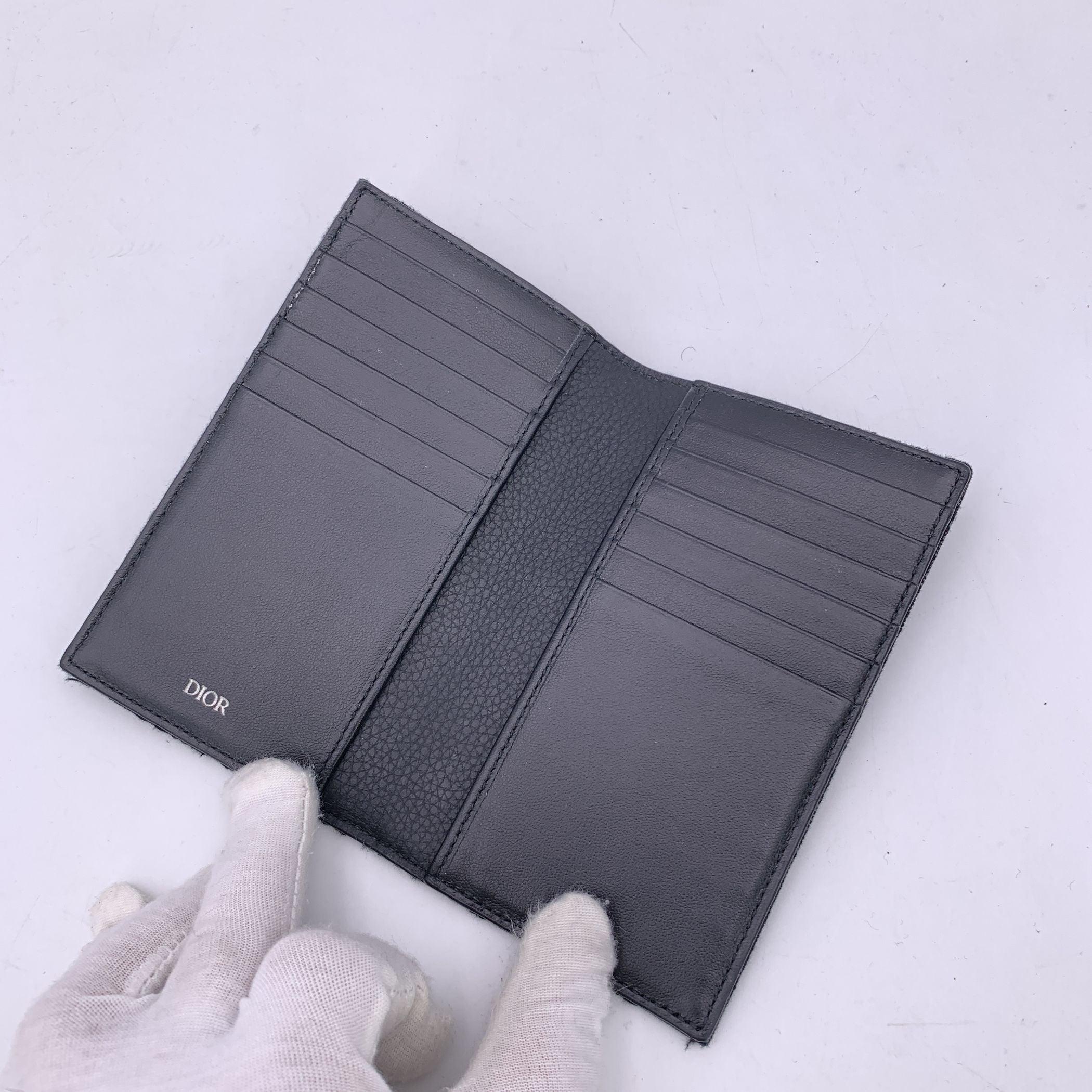 Women's or Men's Christian Dior Black Jacquard Canvas Bi-Fold Vertical Card Holder For Sale