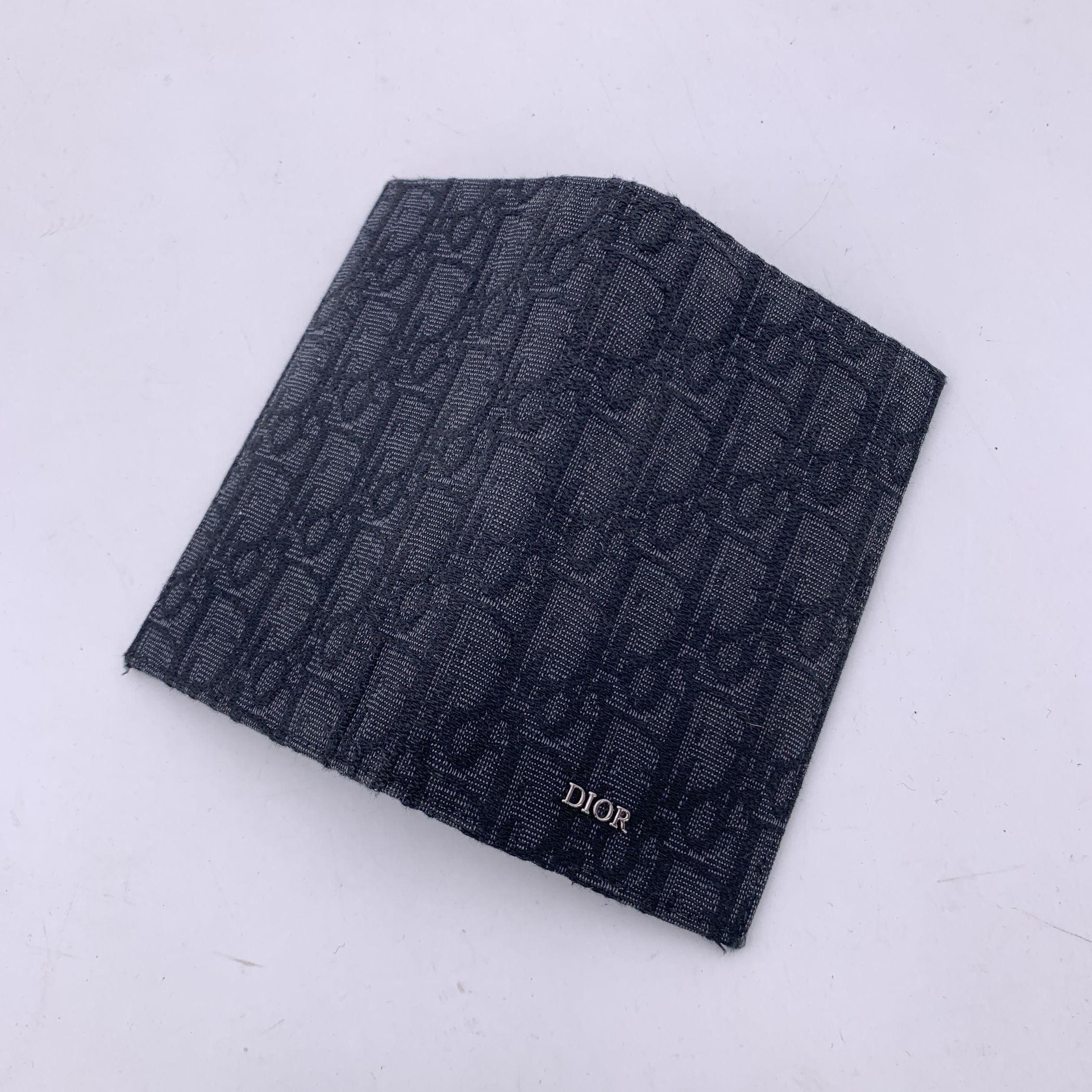 Christian Dior Black Jacquard Canvas Bi-Fold Vertical Card Holder For Sale 3