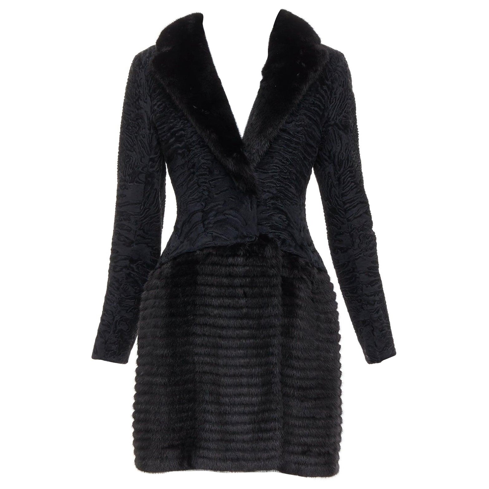 CHRISTIAN DIOR cappotto lungo in pelliccia di visone d'agnello nero foderato in seta FR38 M