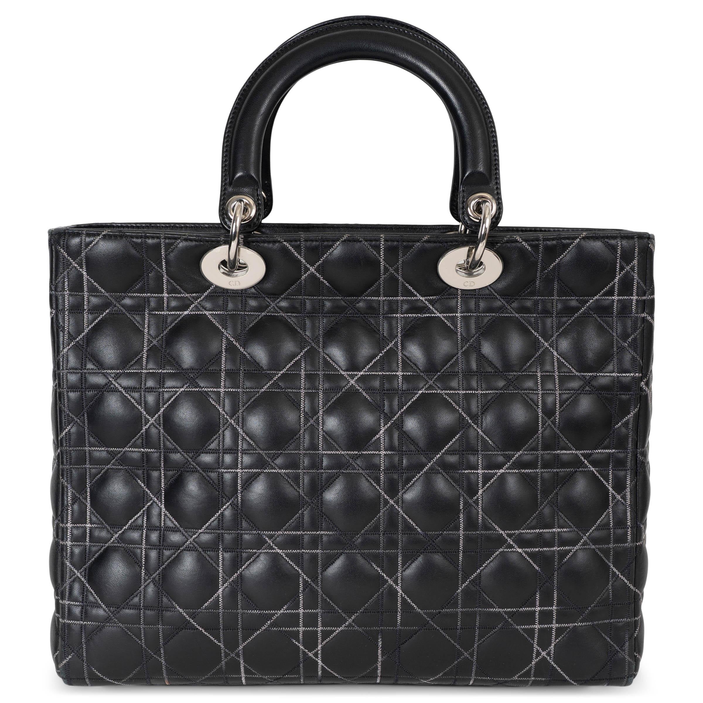 Noir Sac à main LADY DIOR LARGE en cuir noir CHRISTIAN DIOR CONTRAST STITCH en vente