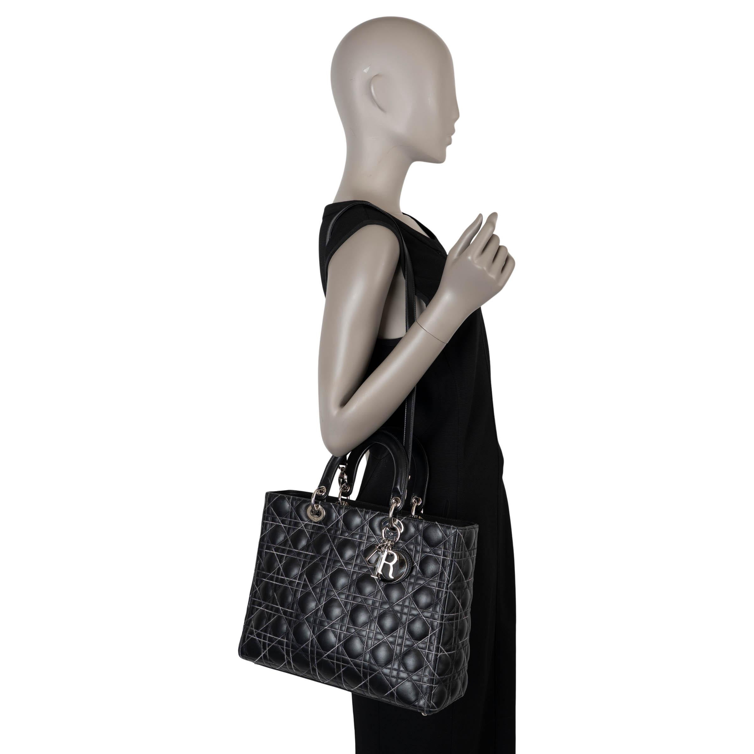 Sac à main LADY DIOR LARGE en cuir noir CHRISTIAN DIOR CONTRAST STITCH en vente 4