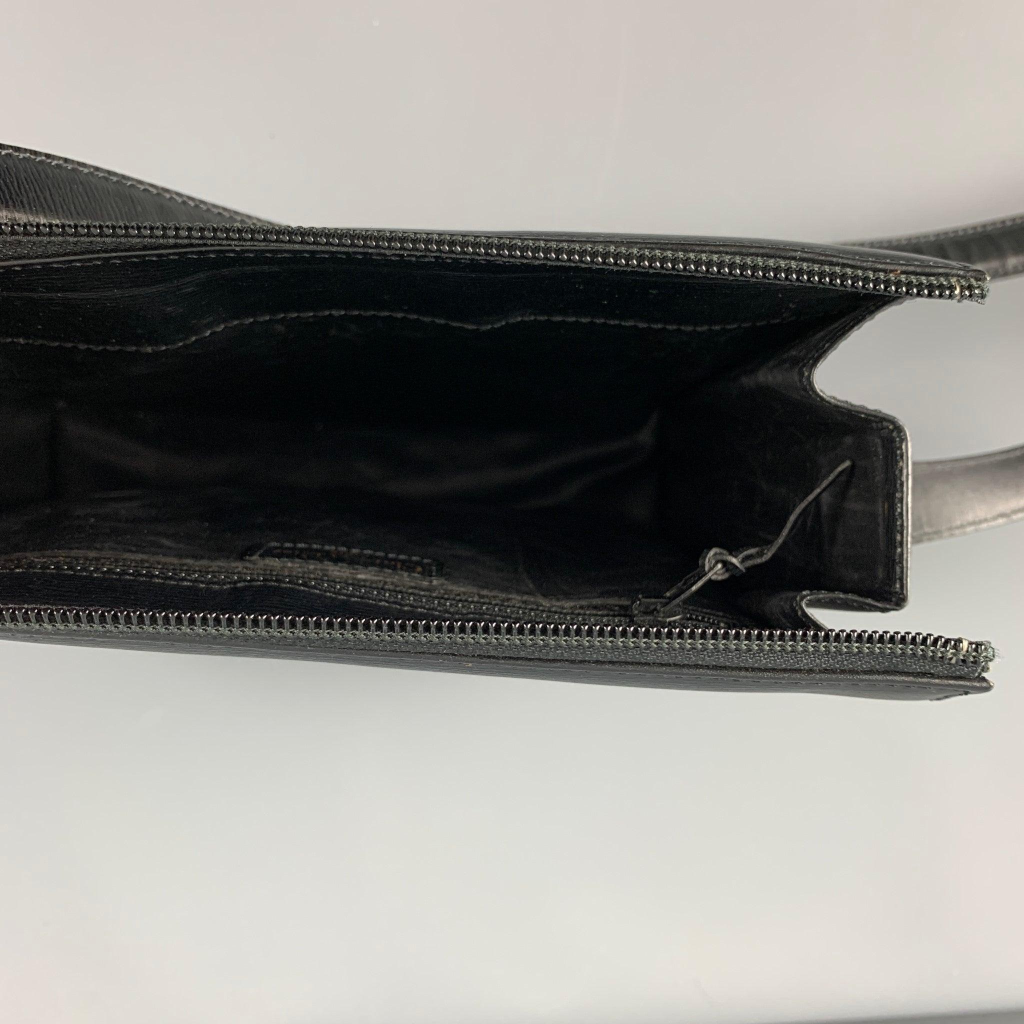 CHRISTIAN DIOR Black Leather Cross Body Handbag For Sale 2